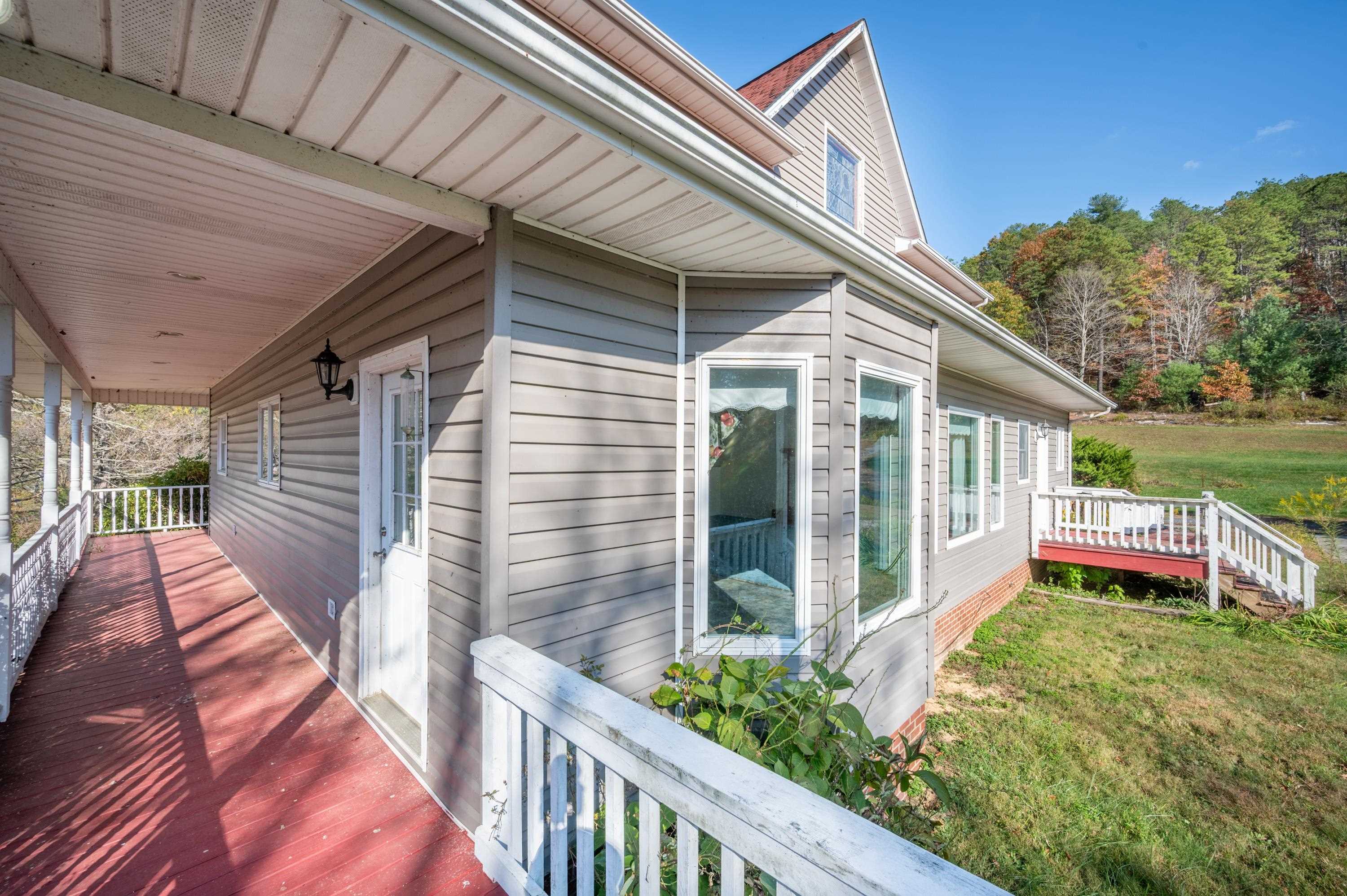 4149 SE Suiter Road SW Bastian VA 24314