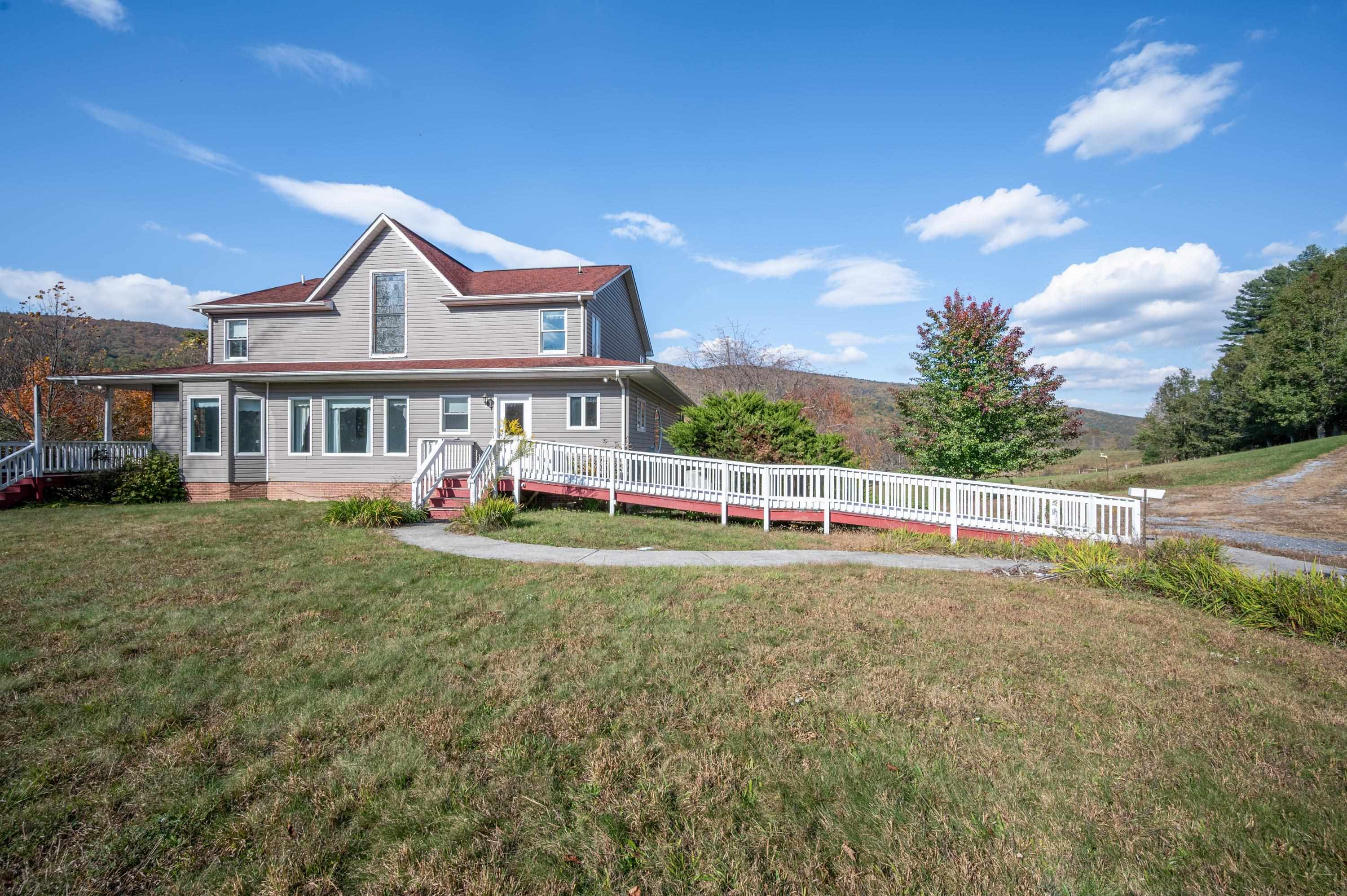 4149 SE Suiter Road SW Bastian VA 24314