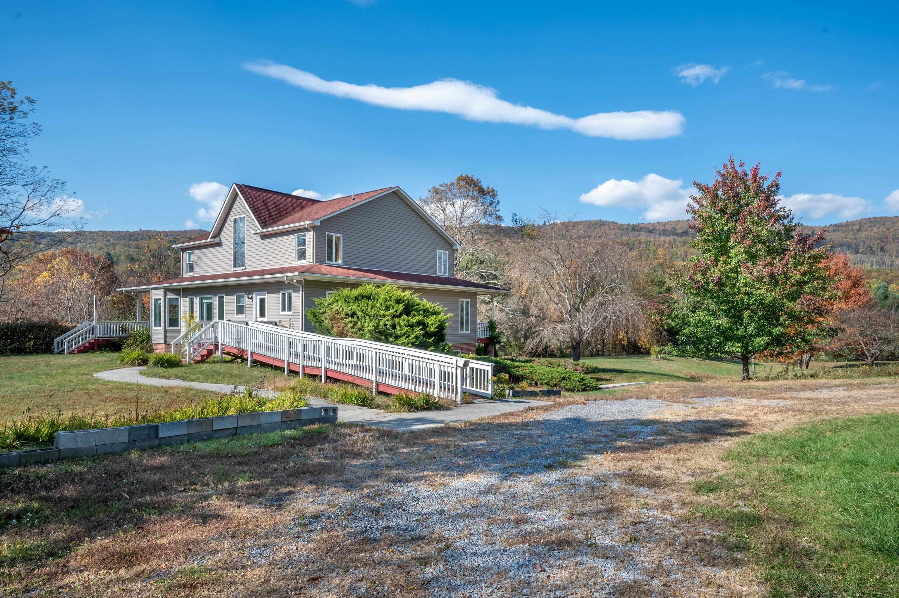 4149 SE Suiter Road SW Bastian VA 24314