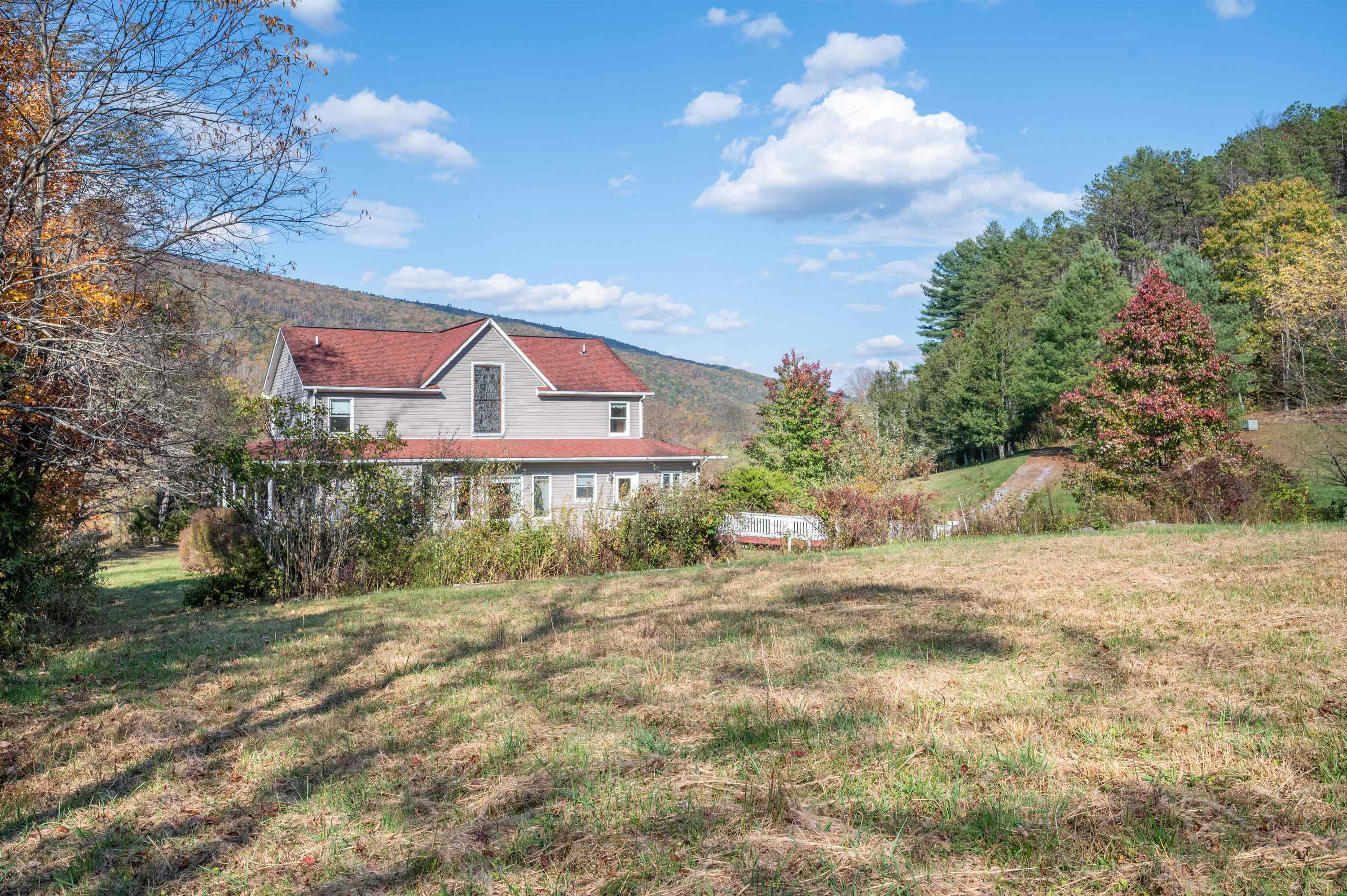 4149 SE Suiter Road SW Bastian VA 24314