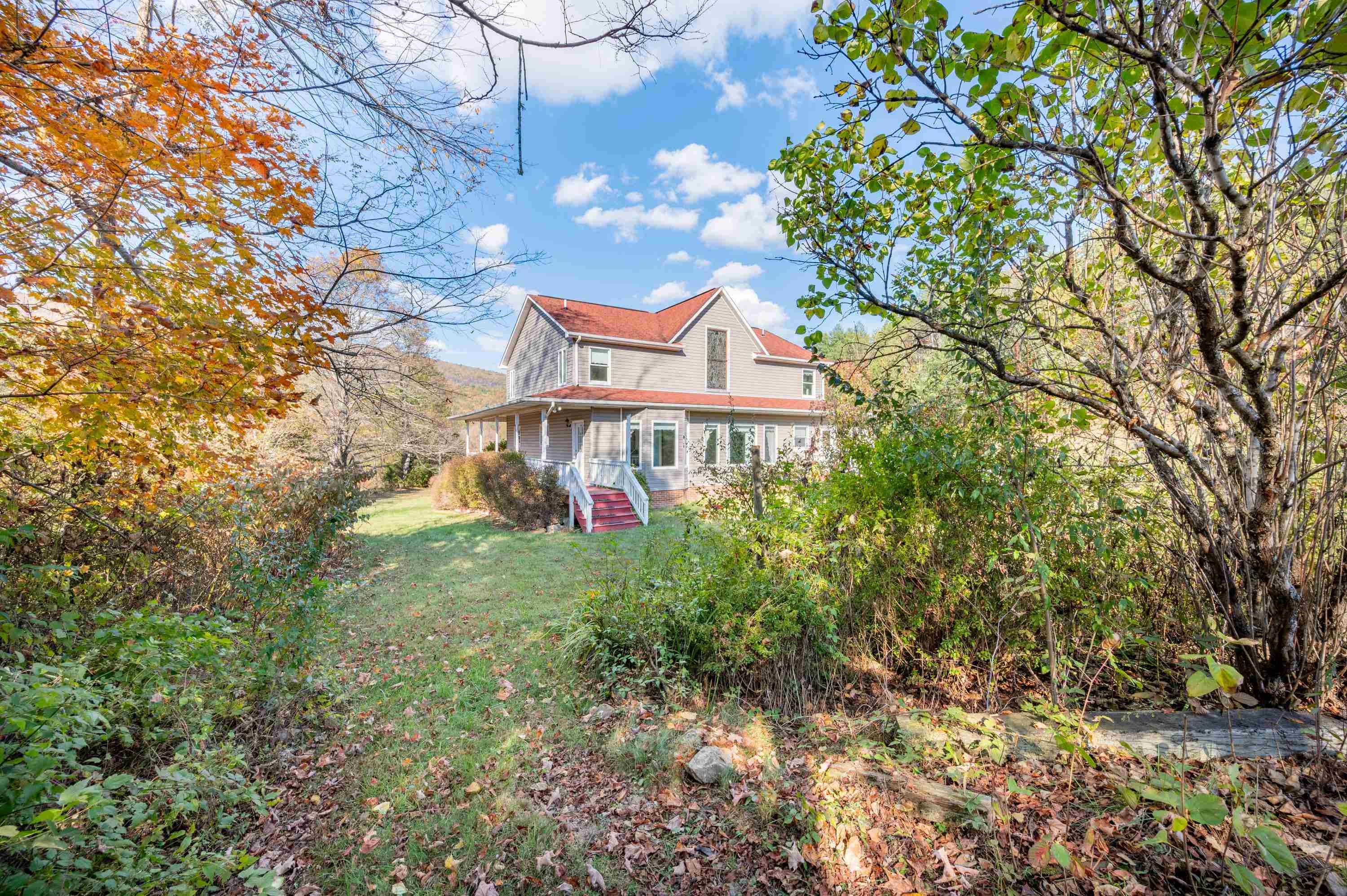 4149 SE Suiter Road SW Bastian VA 24314