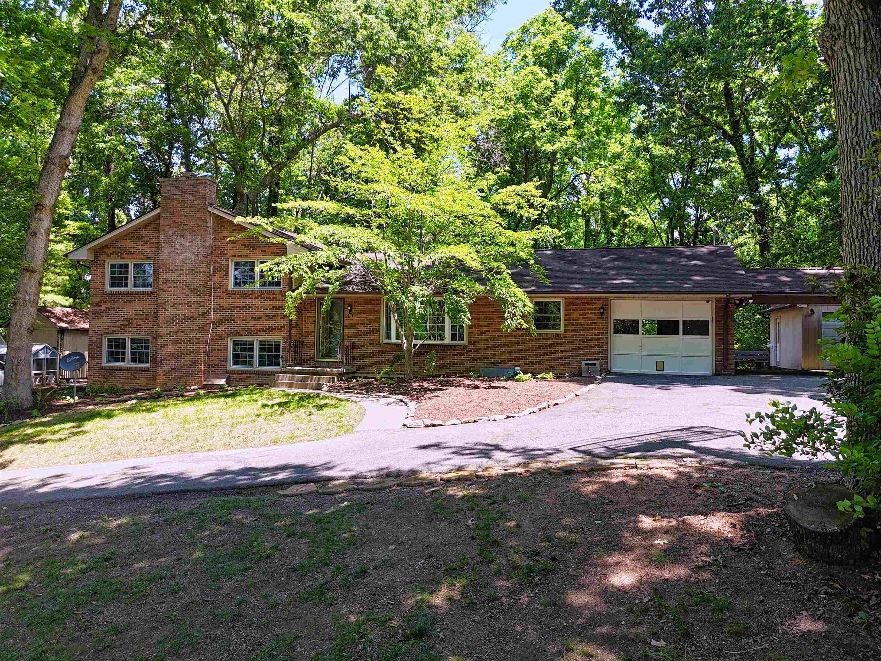 7252 Timberlane Drive Radford VA 24141
