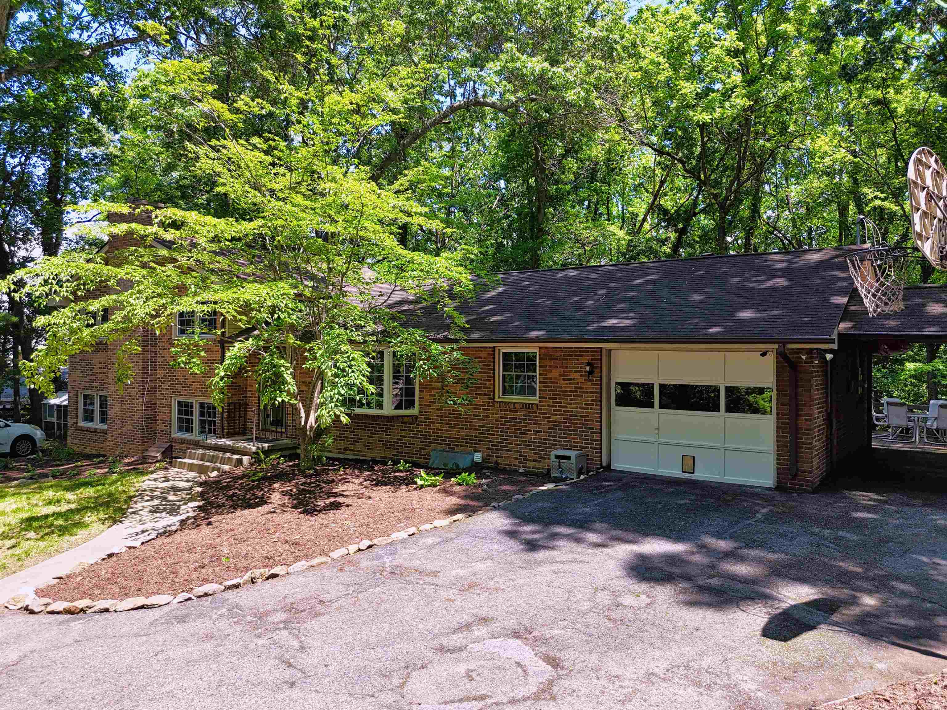 7252 Timberlane Drive Radford VA 24141