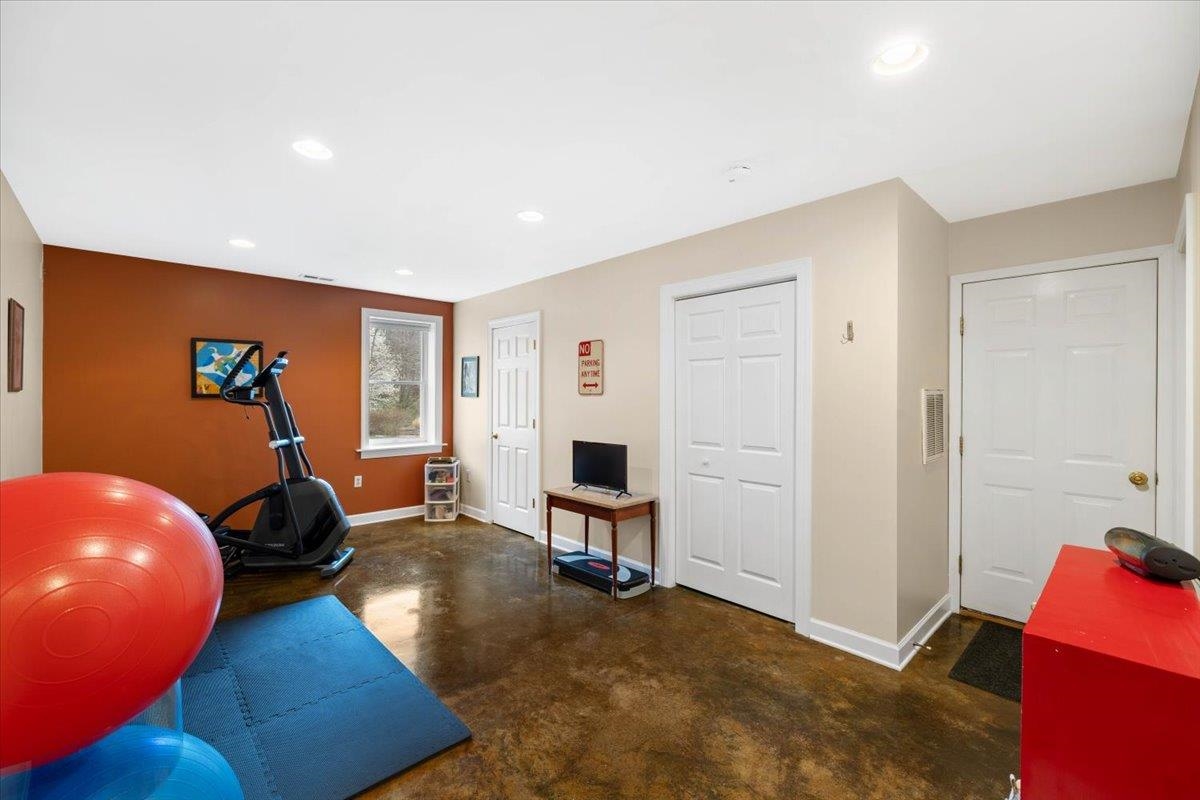 1601 Honeysuckle Drive Blacksburg VA 24060