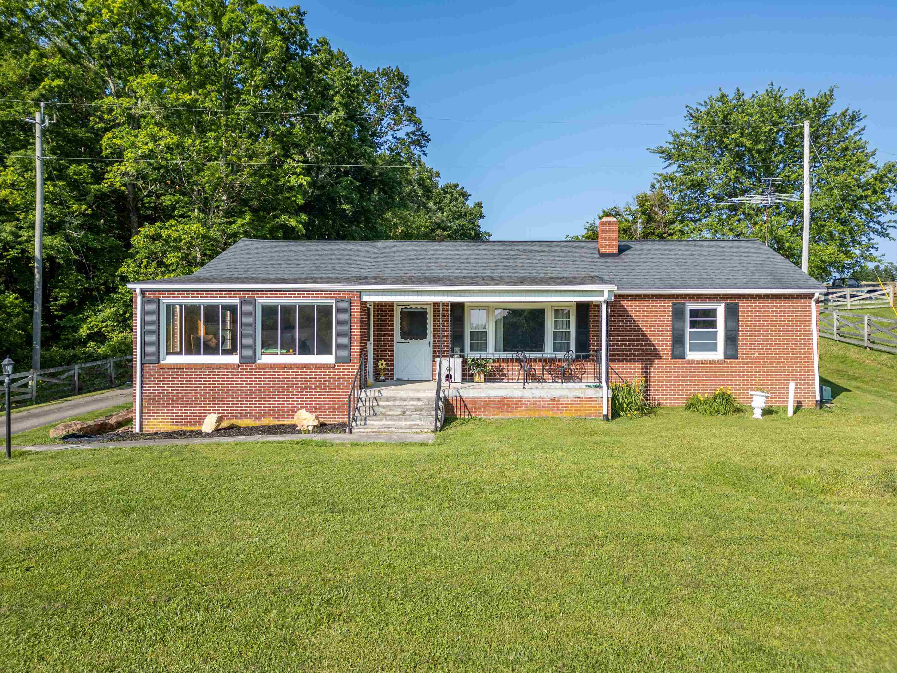 266 Conner Grove Road Willis VA 24380