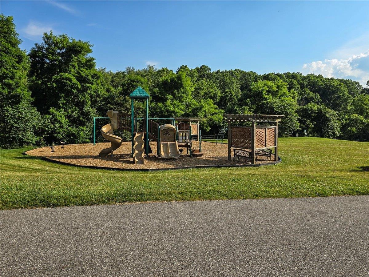 1217 Village Way S Blacksburg VA 24060