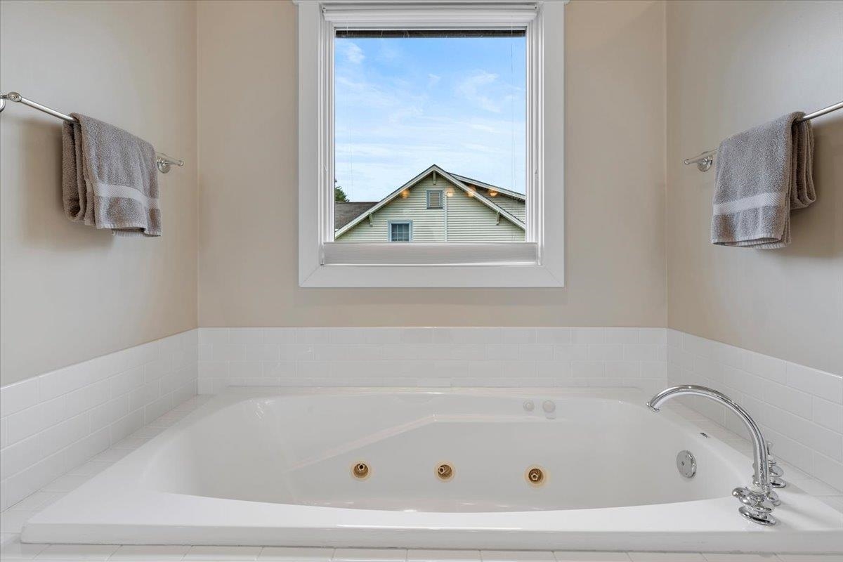 1217 Village Way S Blacksburg VA 24060