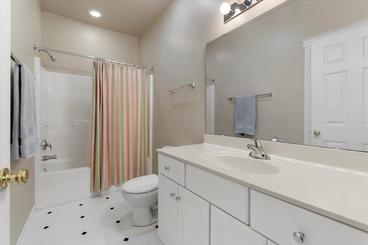 1217 Village Way S Blacksburg VA 24060