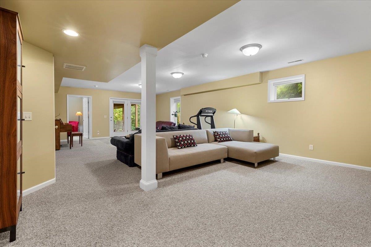 1217 Village Way S Blacksburg VA 24060