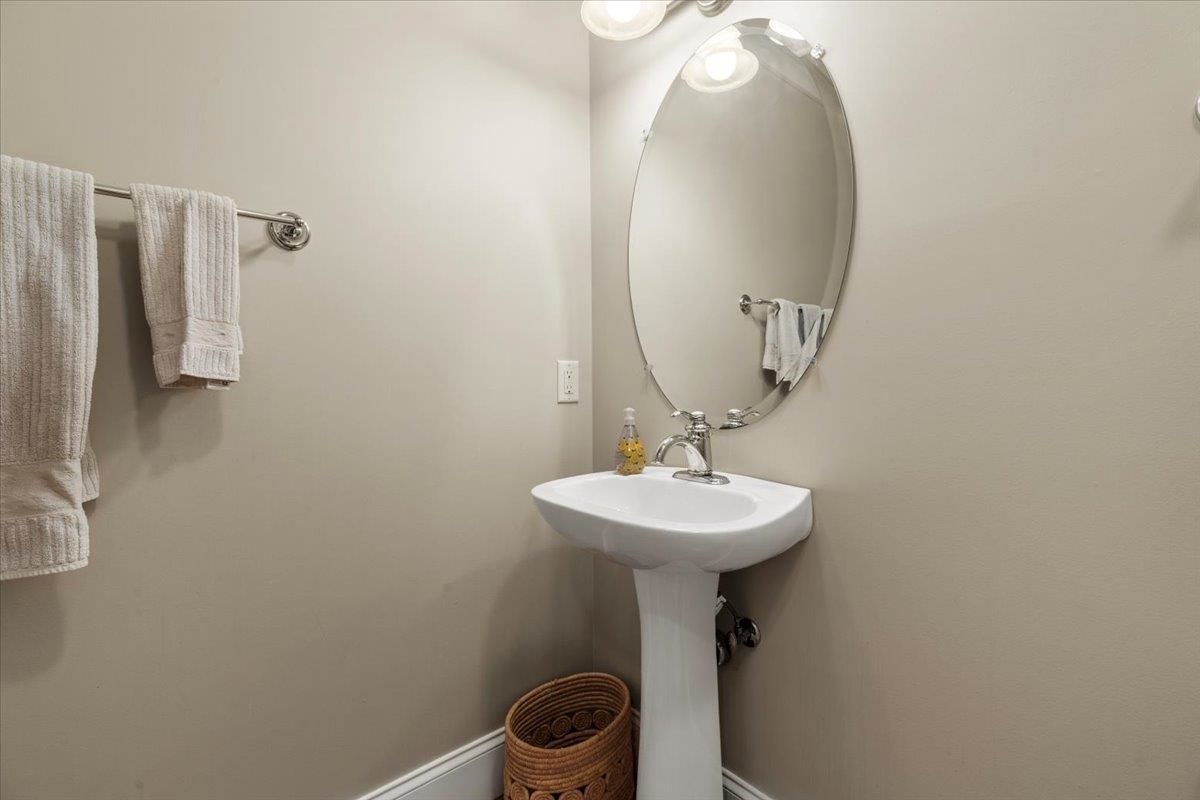 1217 Village Way S Blacksburg VA 24060