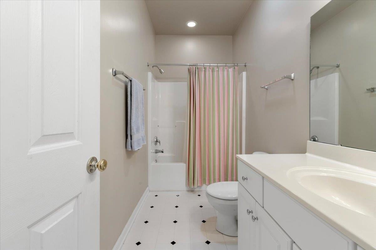 1217 Village Way S Blacksburg VA 24060