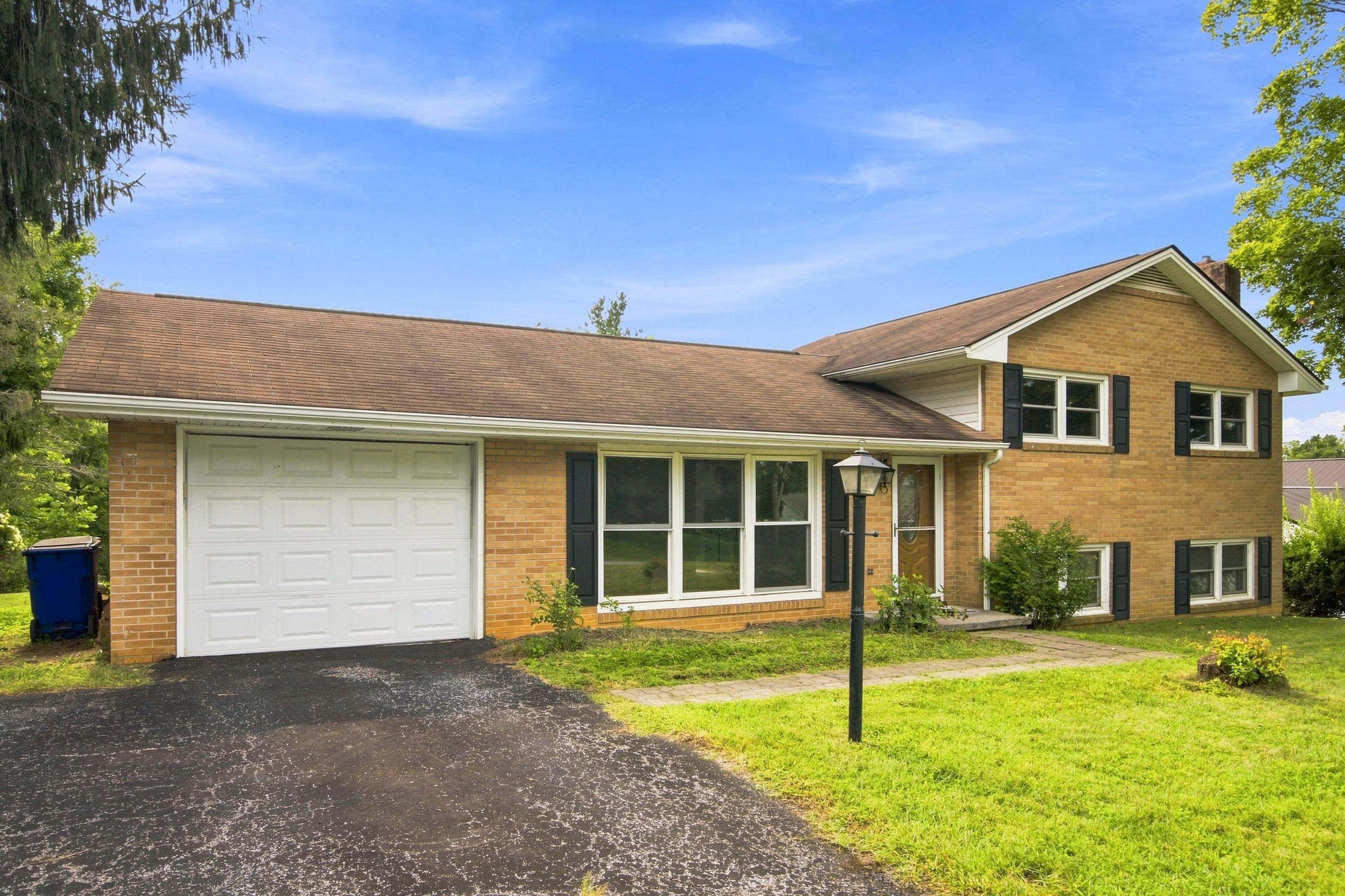 325 Cheverly Drive Christiansburg VA 24073