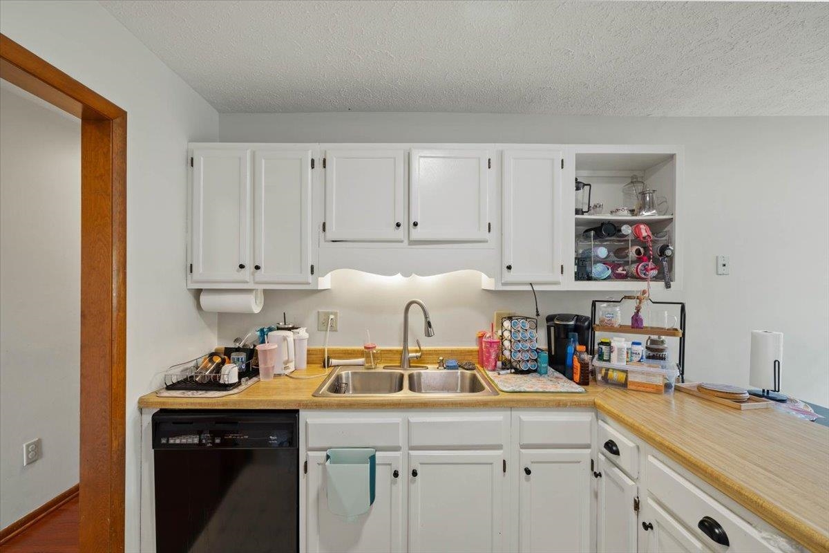 111 Woodbine Dr Drive Blacksburg VA 24060