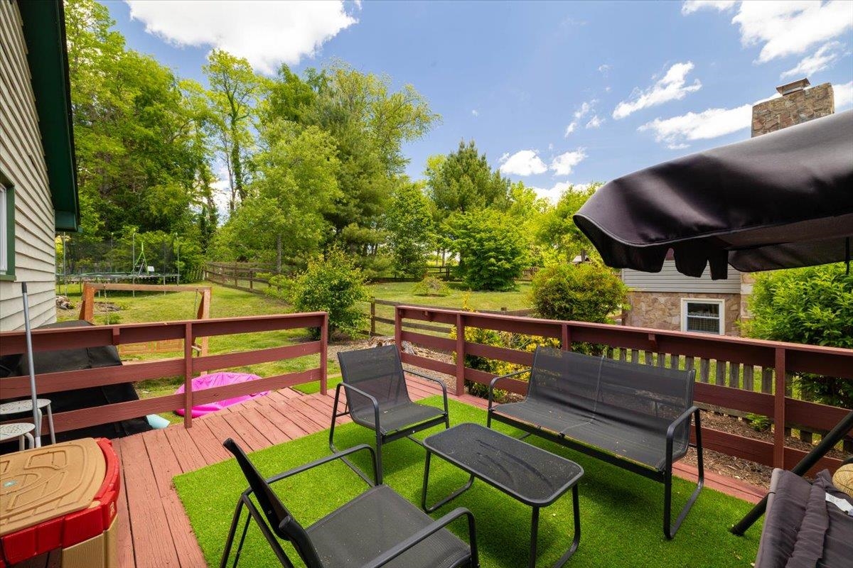 111 Woodbine Dr Drive Blacksburg VA 24060