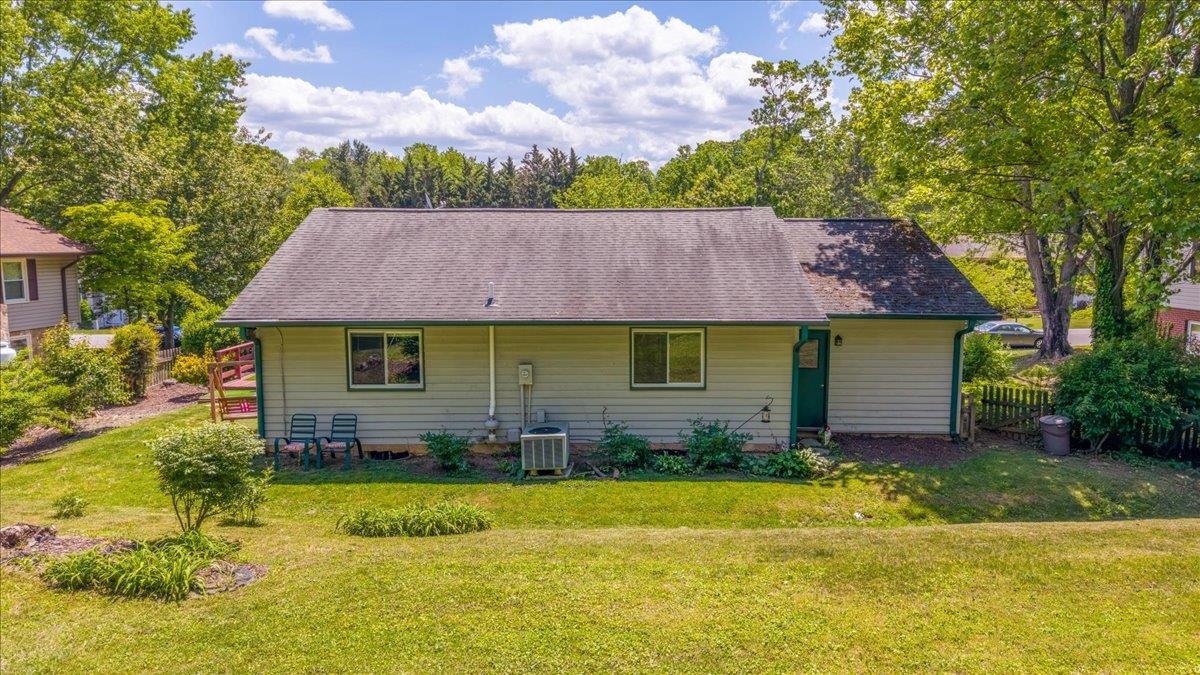 111 Woodbine Dr Drive Blacksburg VA 24060