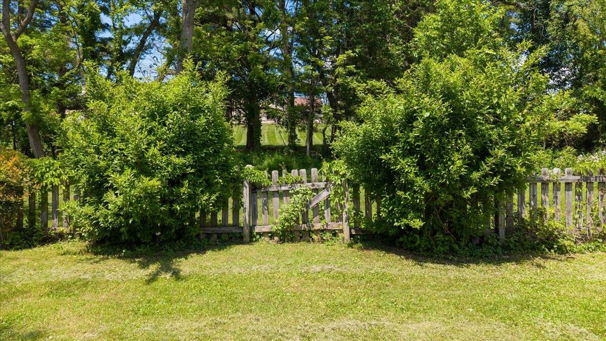 111 Woodbine Dr Drive Blacksburg VA 24060