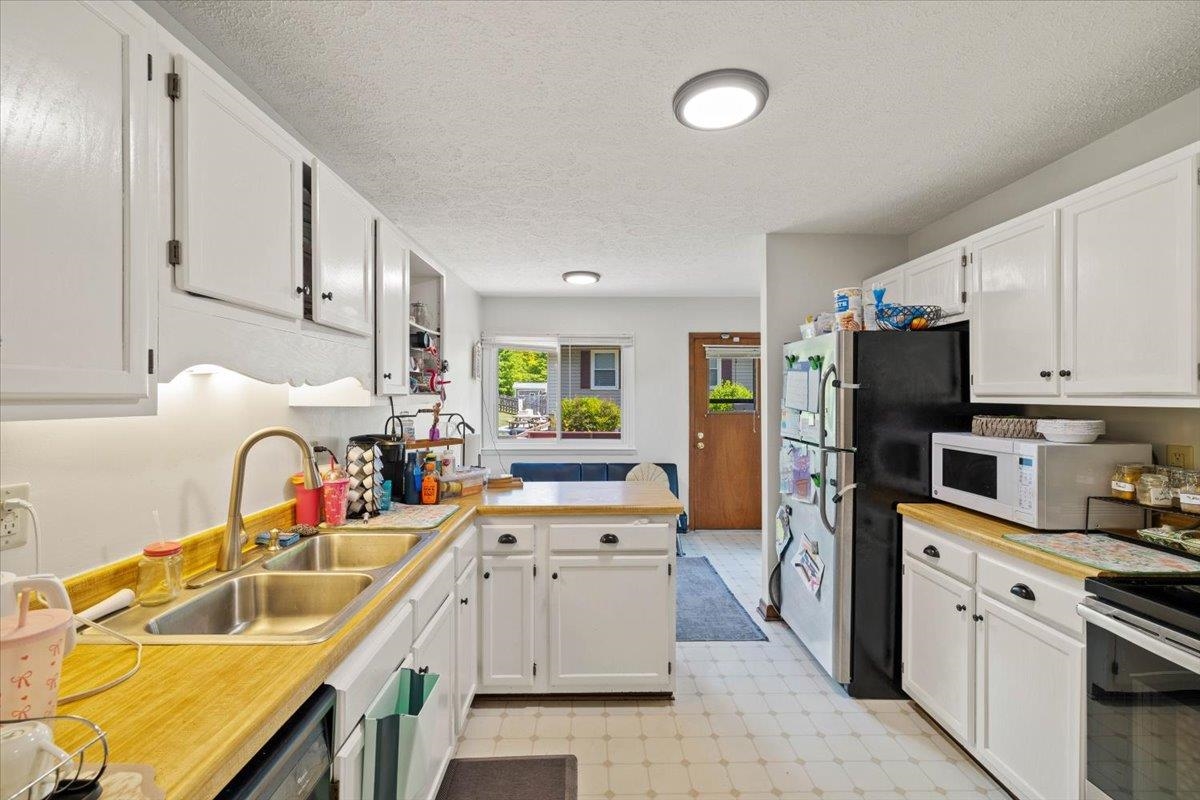 111 Woodbine Dr Drive Blacksburg VA 24060