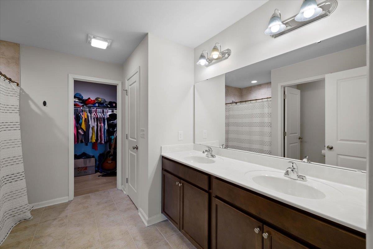 990 Holland Loop Christiansburg VA 24073