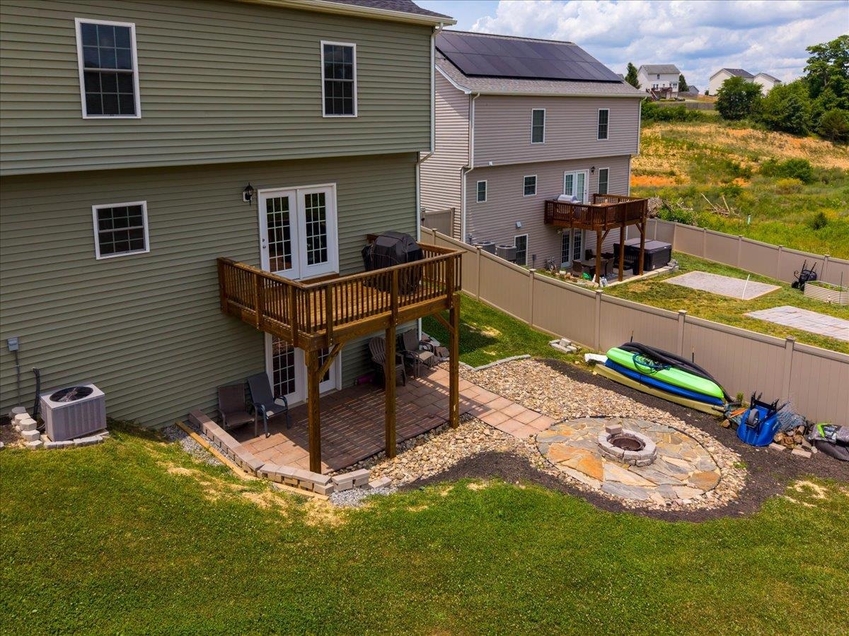 990 Holland Loop Christiansburg VA 24073