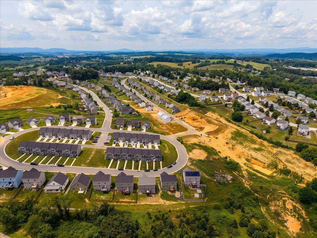 990 Holland Loop Christiansburg VA 24073