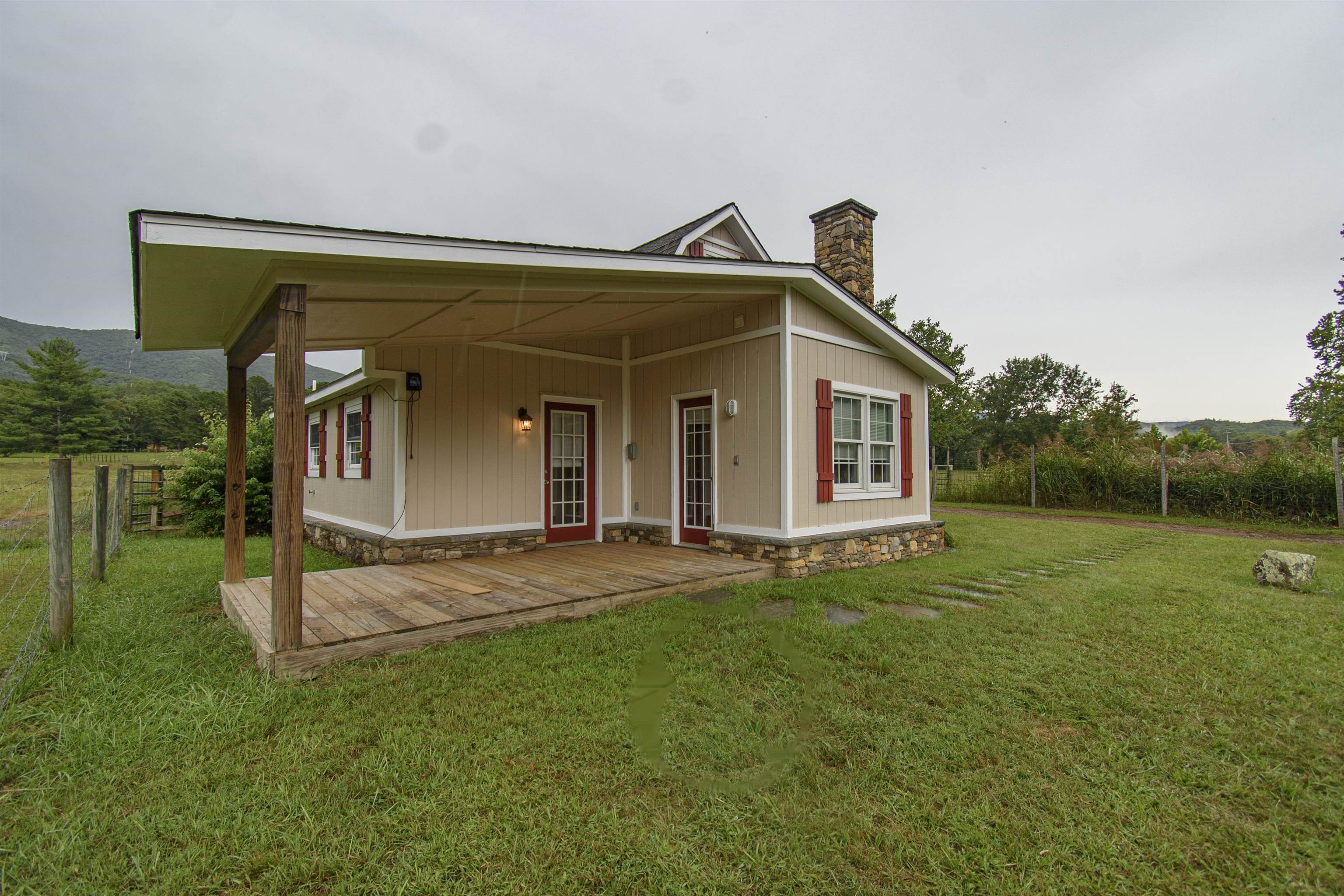 7083 Foxfire Road Catawba VA 24070