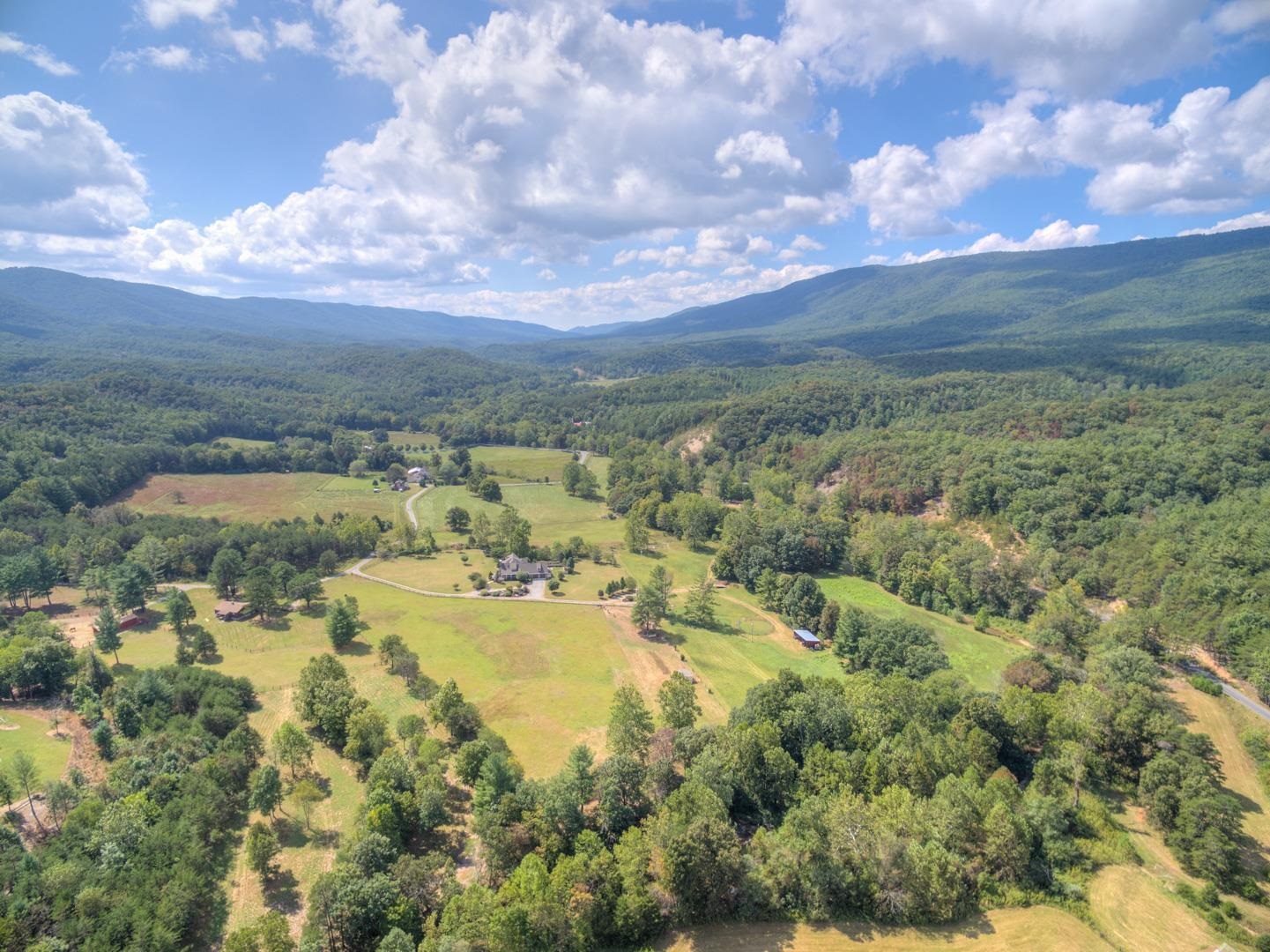 7083 Foxfire Road Catawba VA 24070