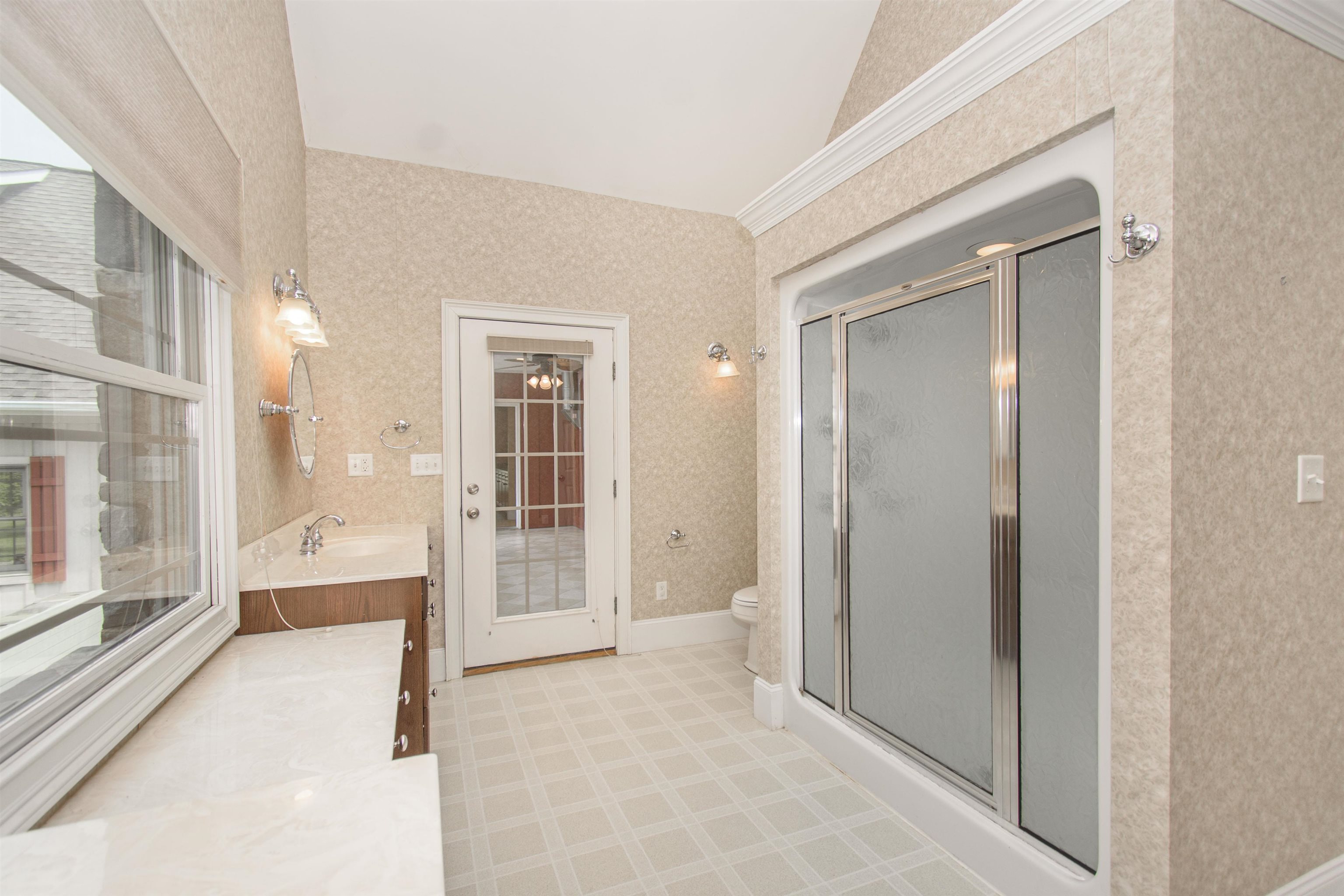 7083 Foxfire Road Catawba VA 24070