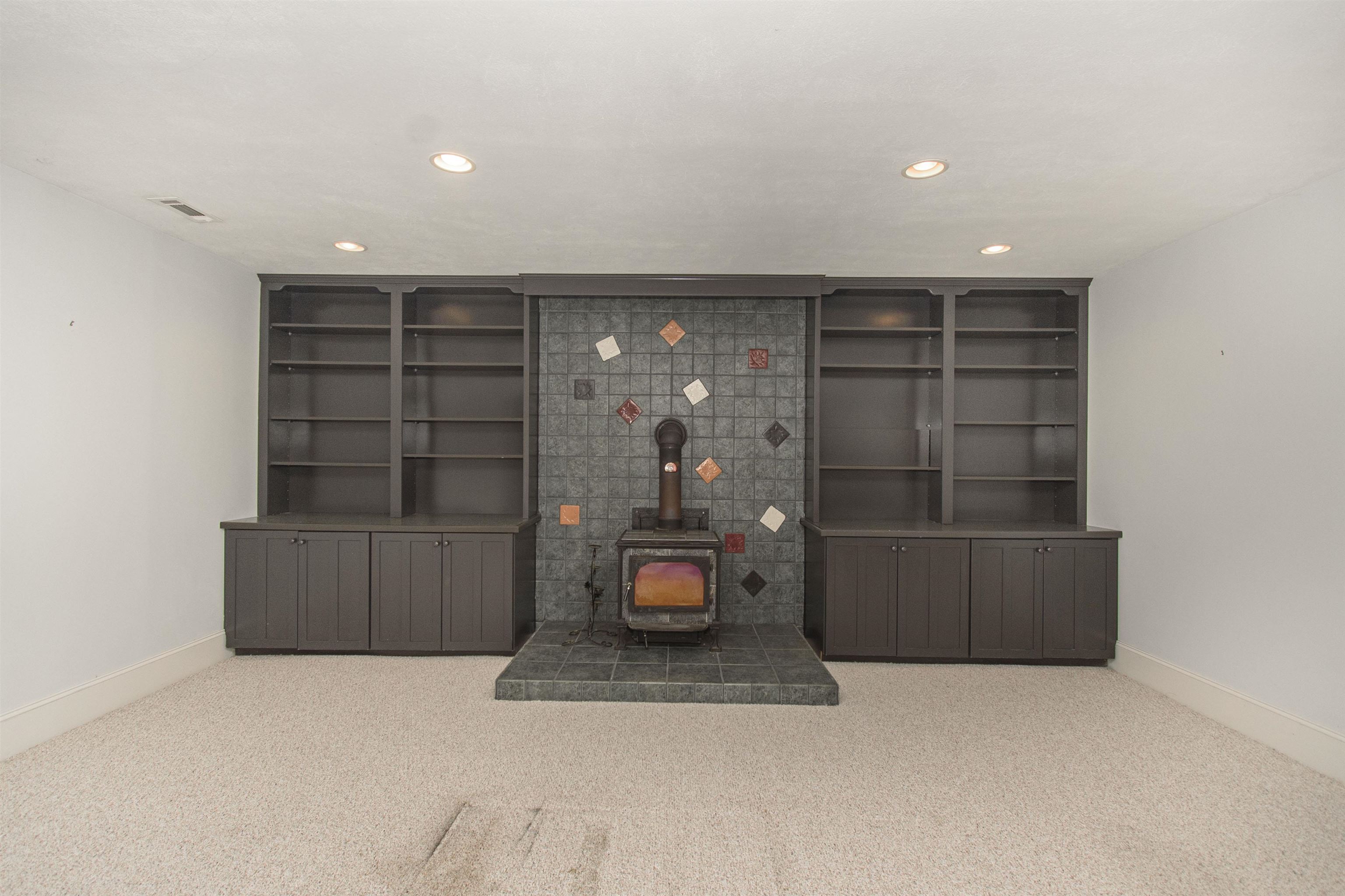 7083 Foxfire Road Catawba VA 24070