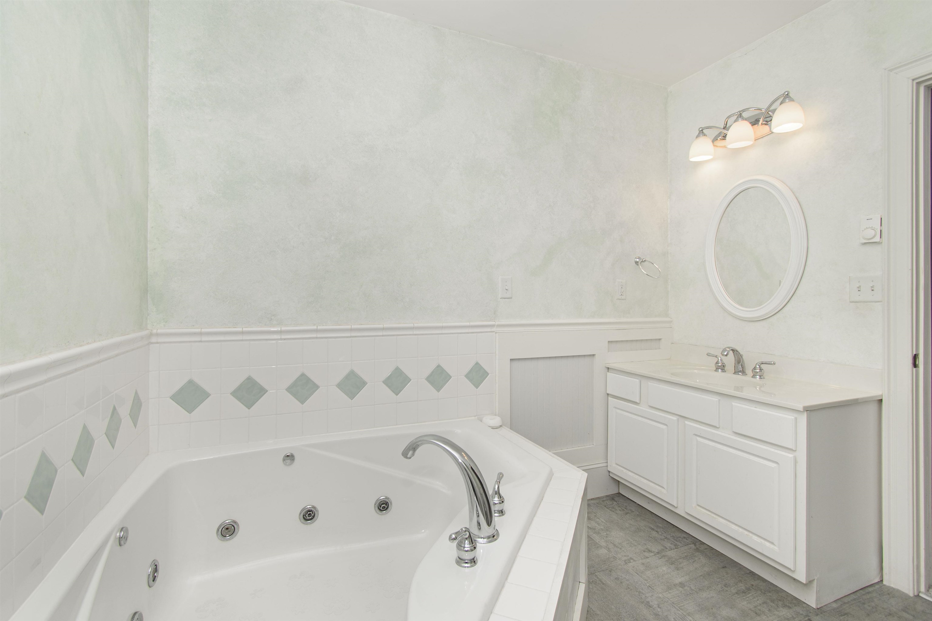 7083 Foxfire Road Catawba VA 24070