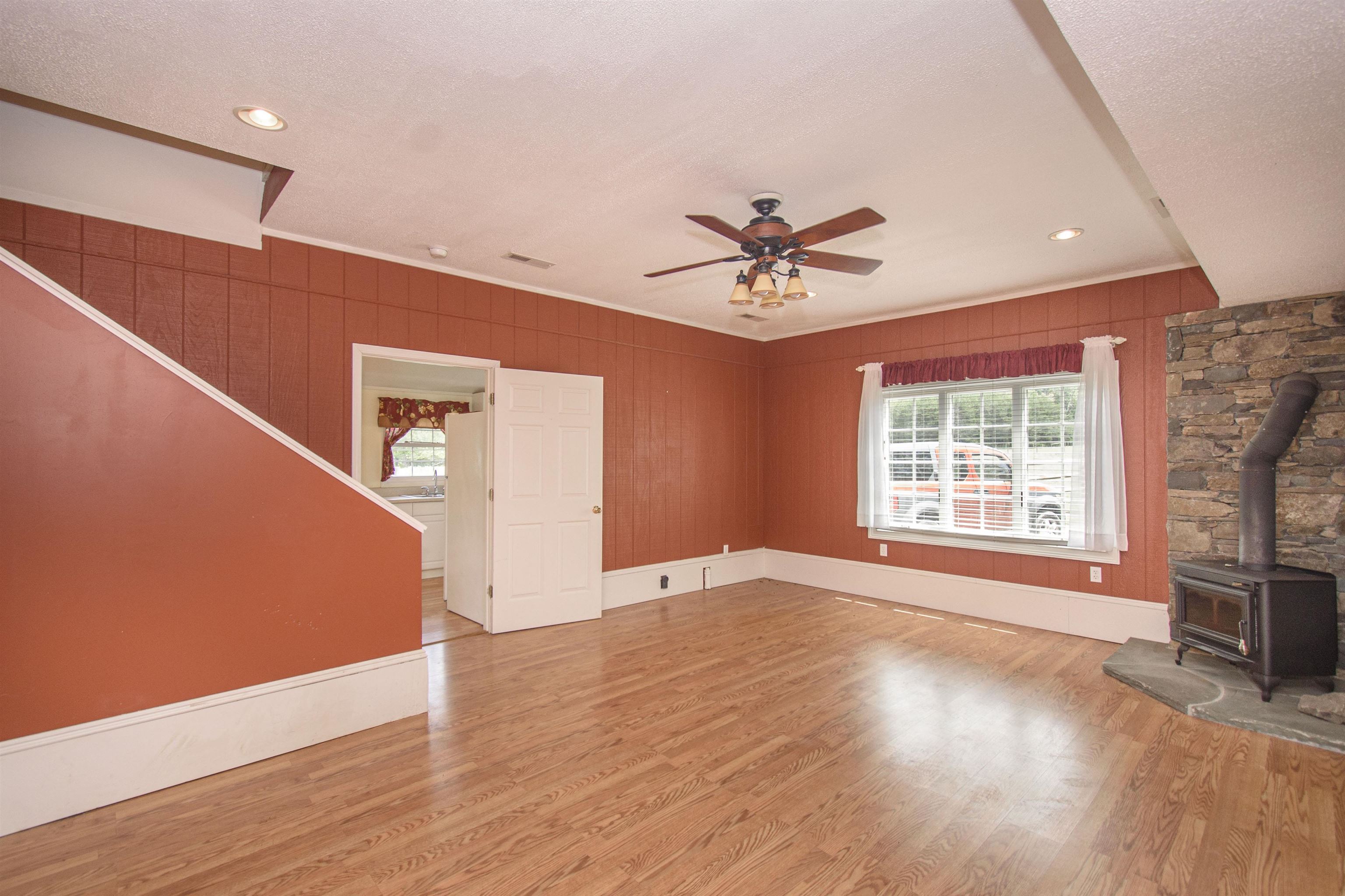 7083 Foxfire Road Catawba VA 24070