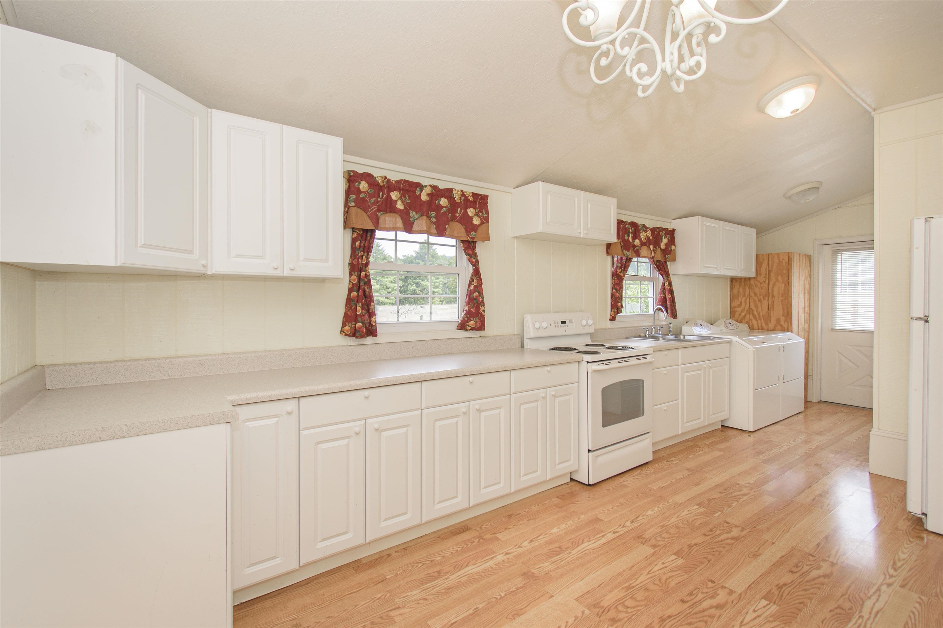 7083 Foxfire Road Catawba VA 24070