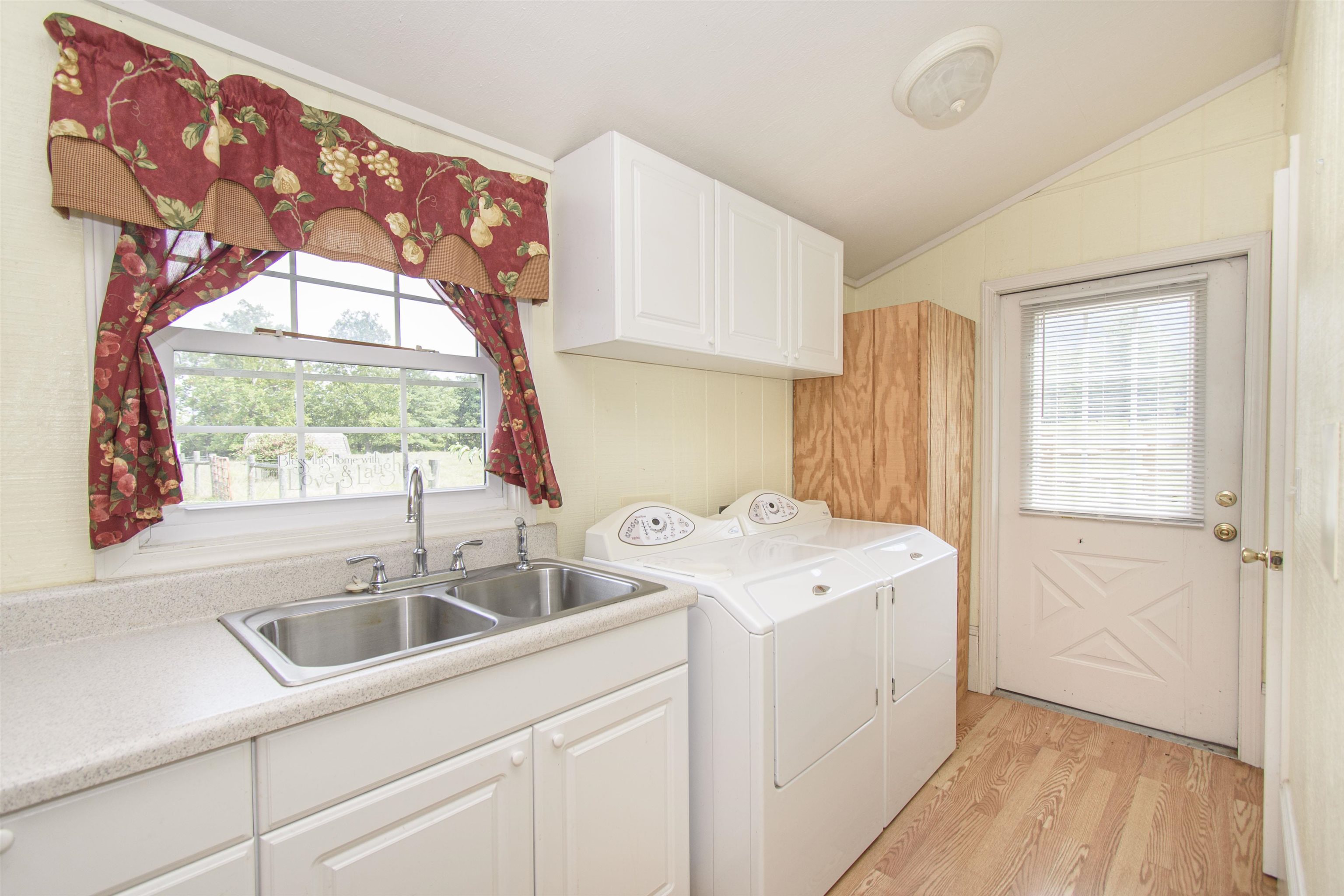 7083 Foxfire Road Catawba VA 24070