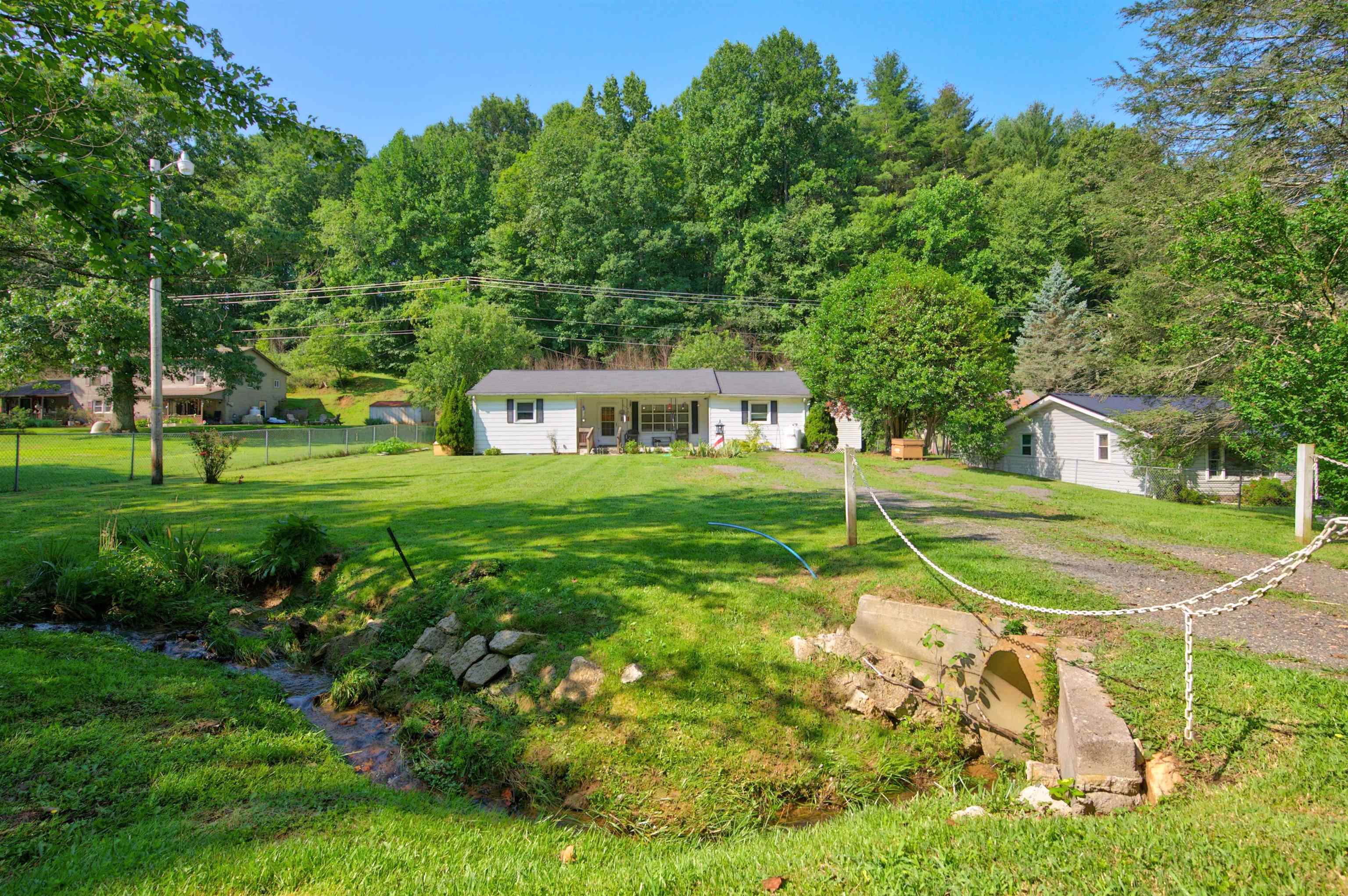 4103 Poplar Camp Road Hillsville VA 24343
