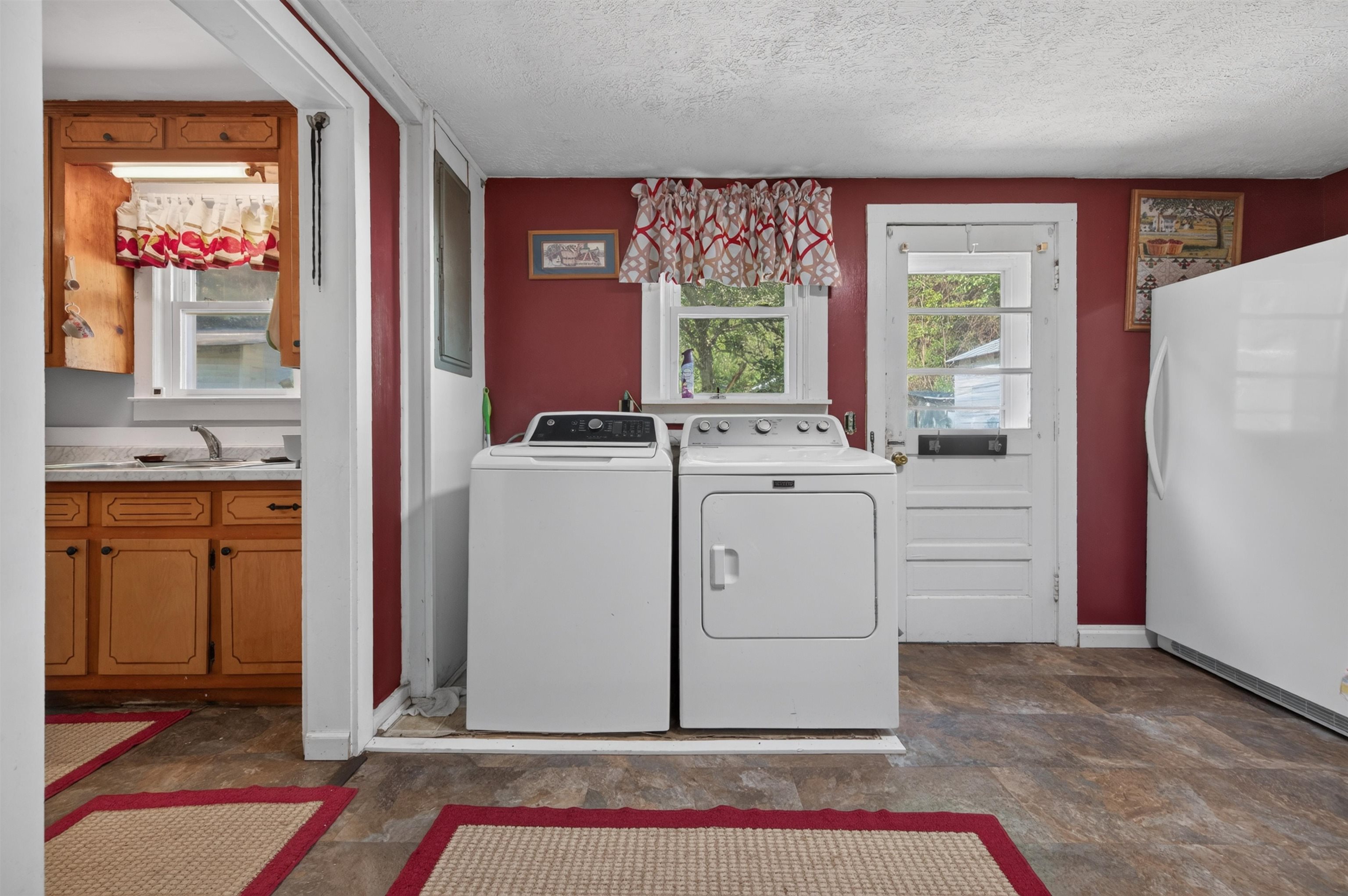 4103 Poplar Camp Road Hillsville VA 24343