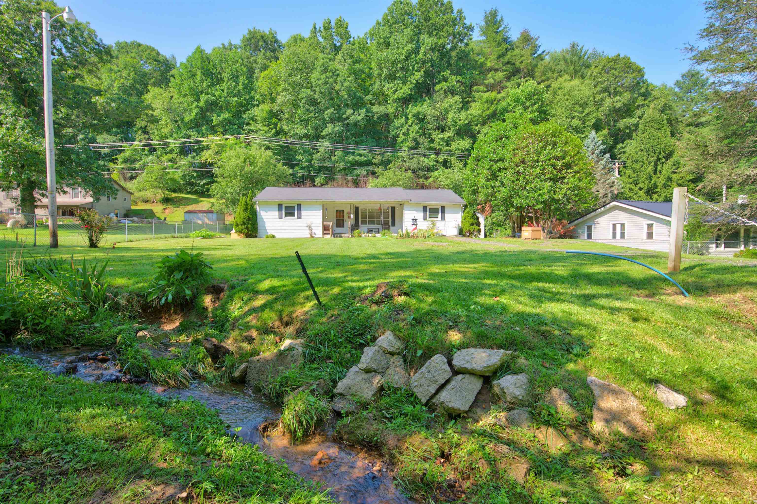 4103 Poplar Camp Road Hillsville VA 24343