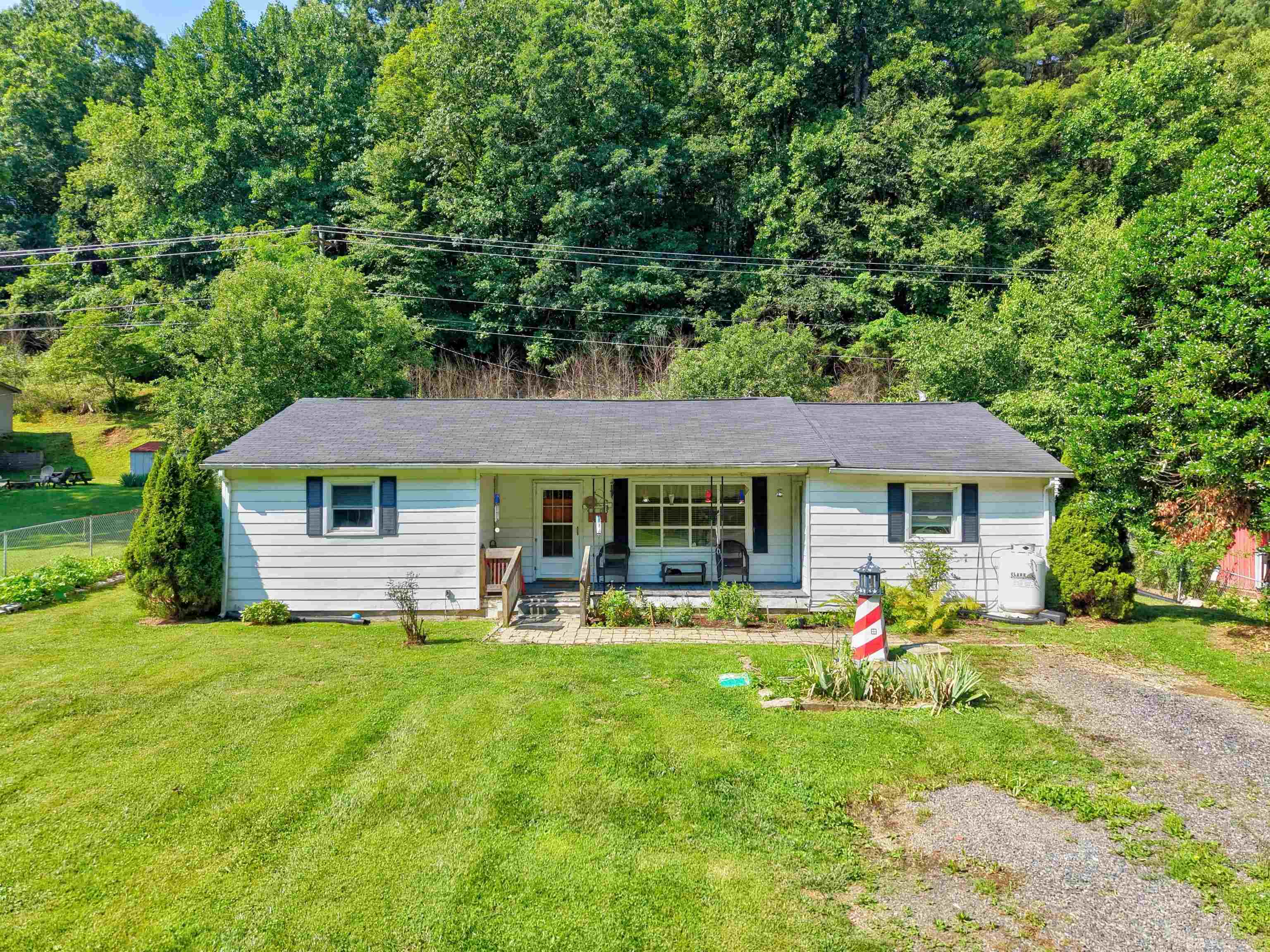 4103 Poplar Camp Road Hillsville VA 24343