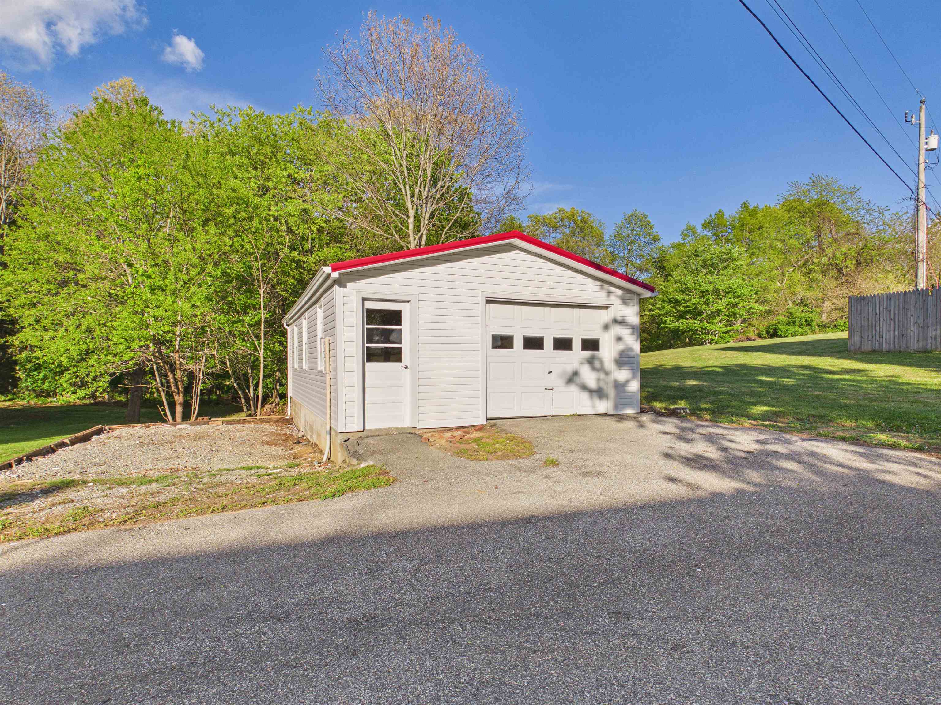 5444 Alum Spring Road Pulaski VA 24301