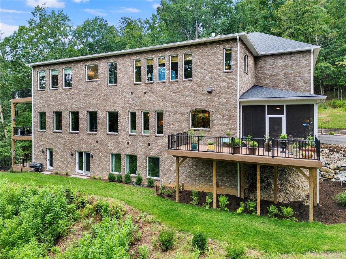 399 Deercroft Drive Blacksburg VA 24060