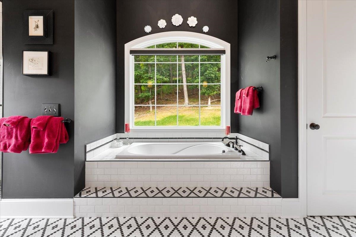 399 Deercroft Drive Blacksburg VA 24060