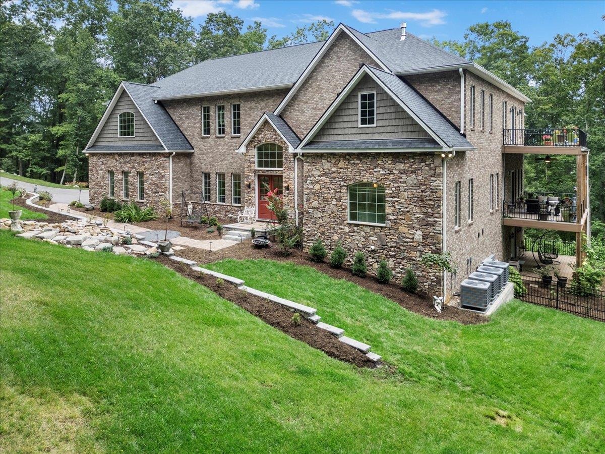 399 Deercroft Drive Blacksburg VA 24060