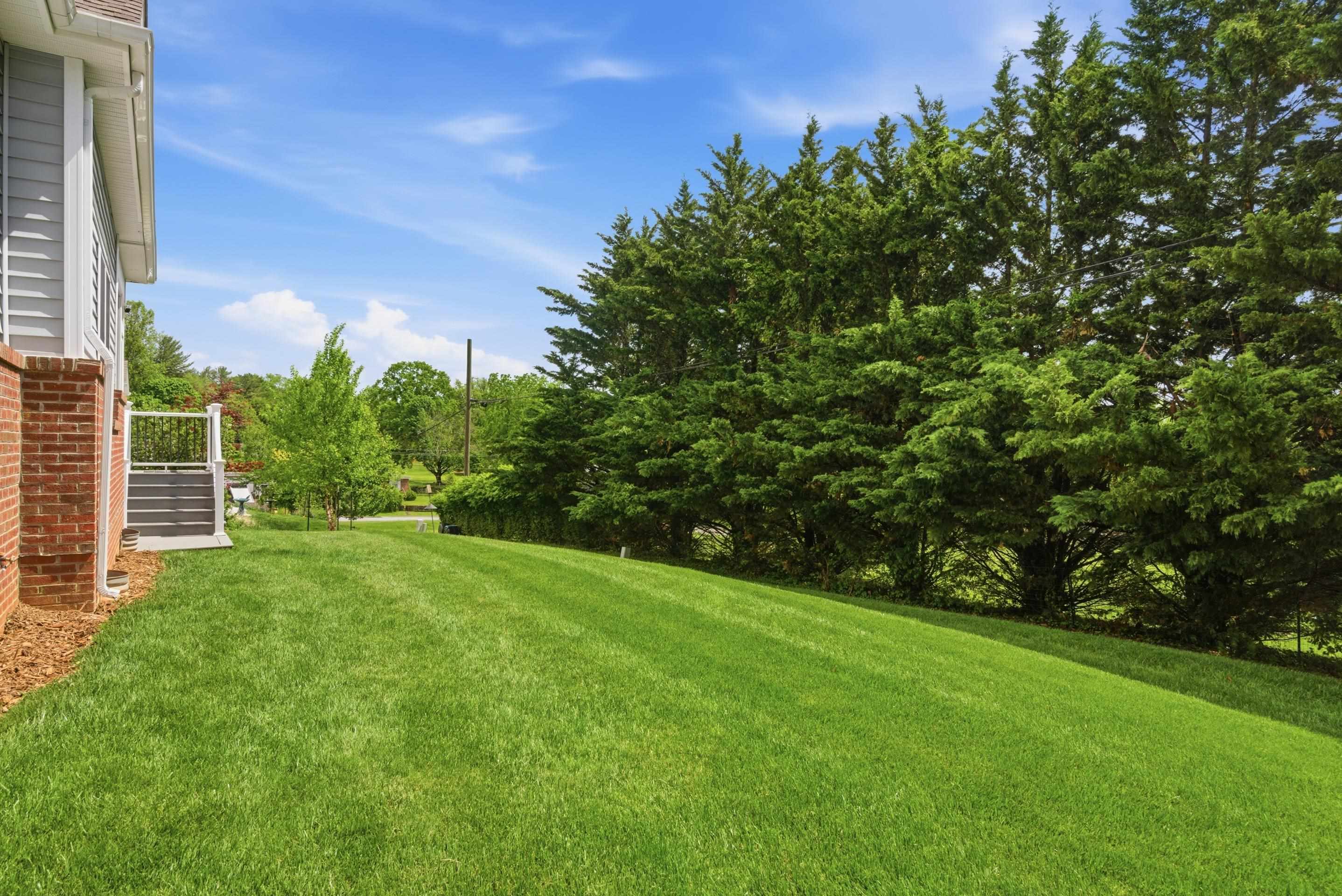 908 Kentwood Drive Blacksburg VA 24060