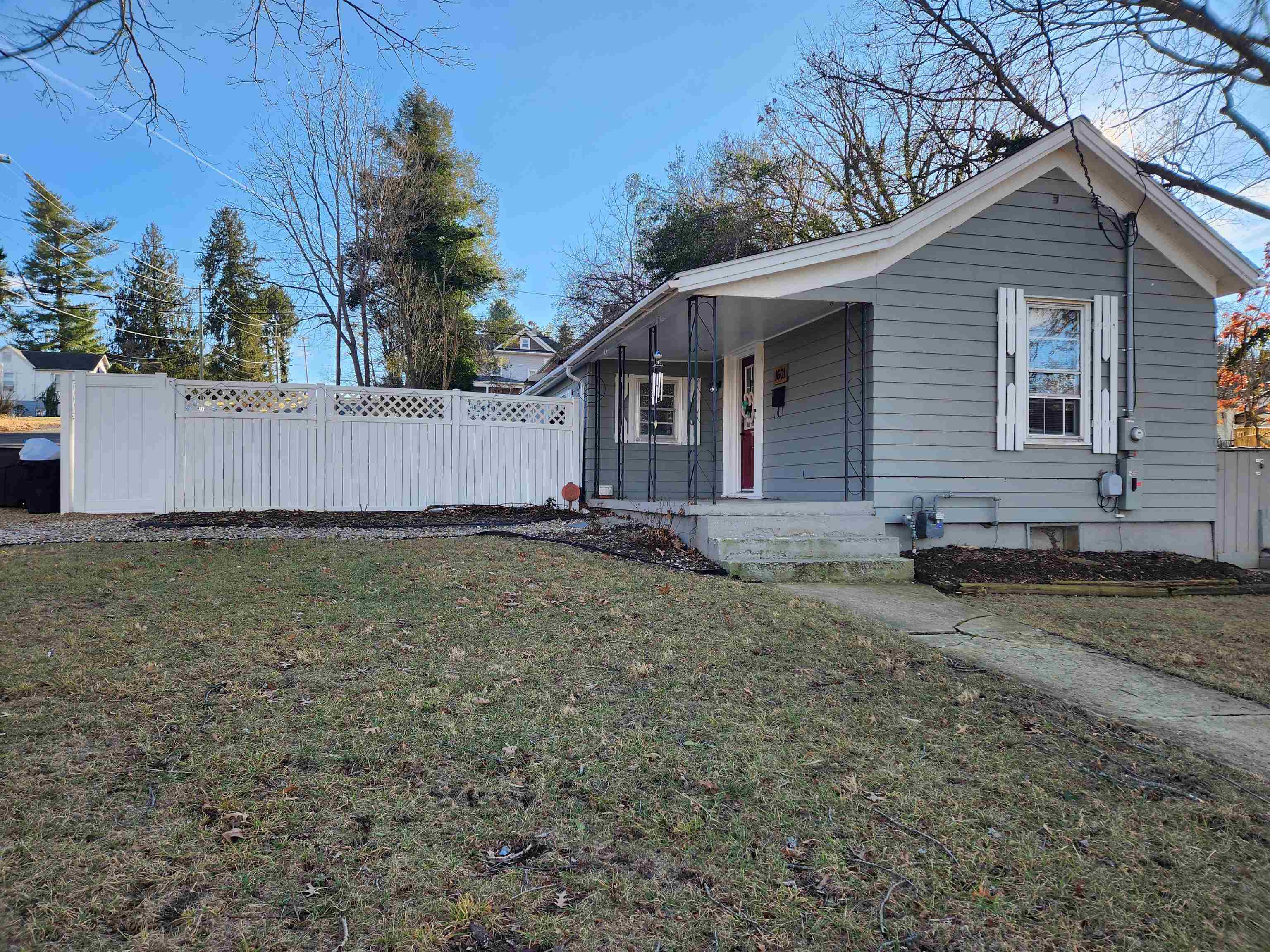 1601 Downey Street Radford VA 24141