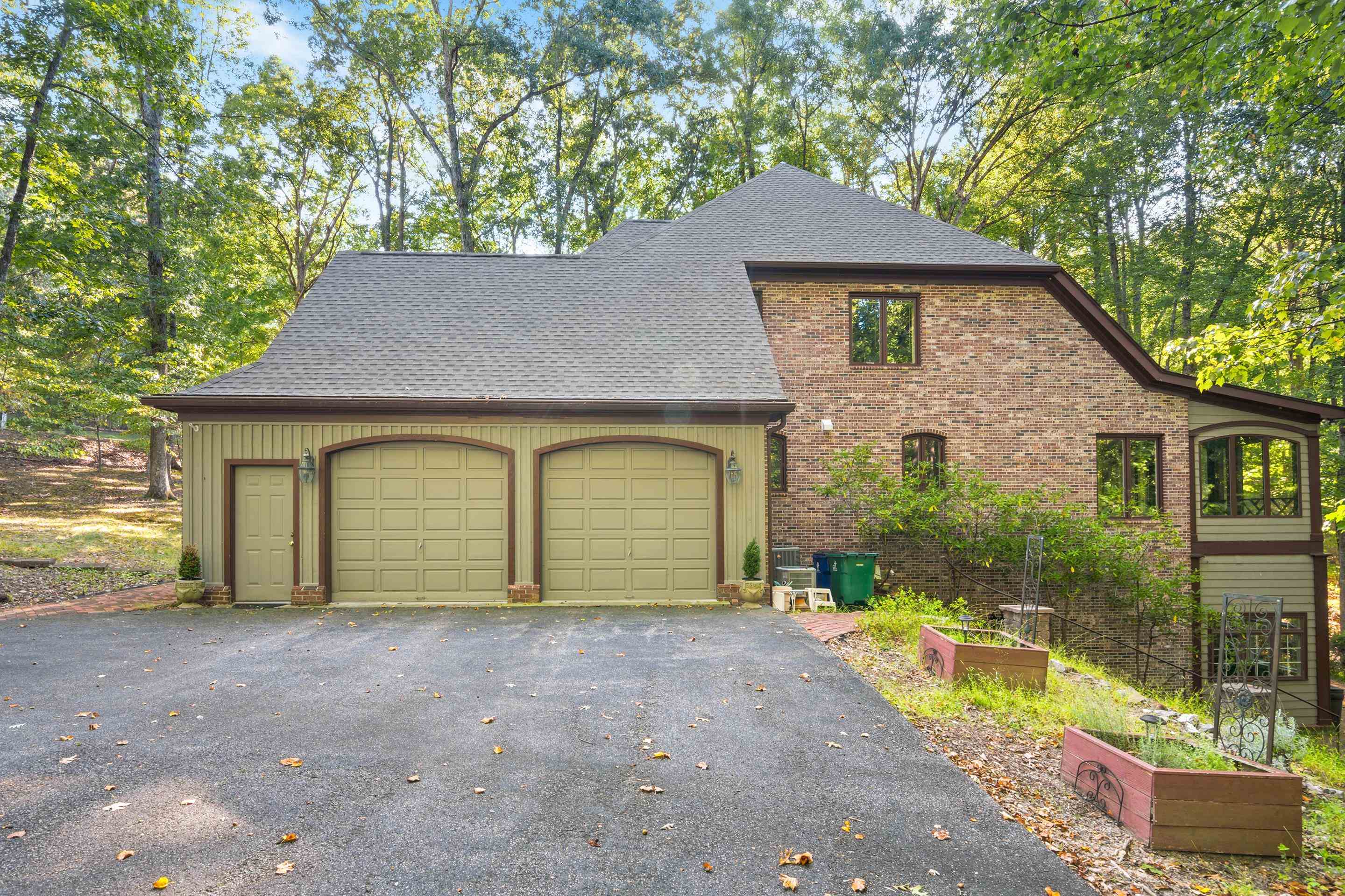705 Somerset Place Blacksburg VA 24060