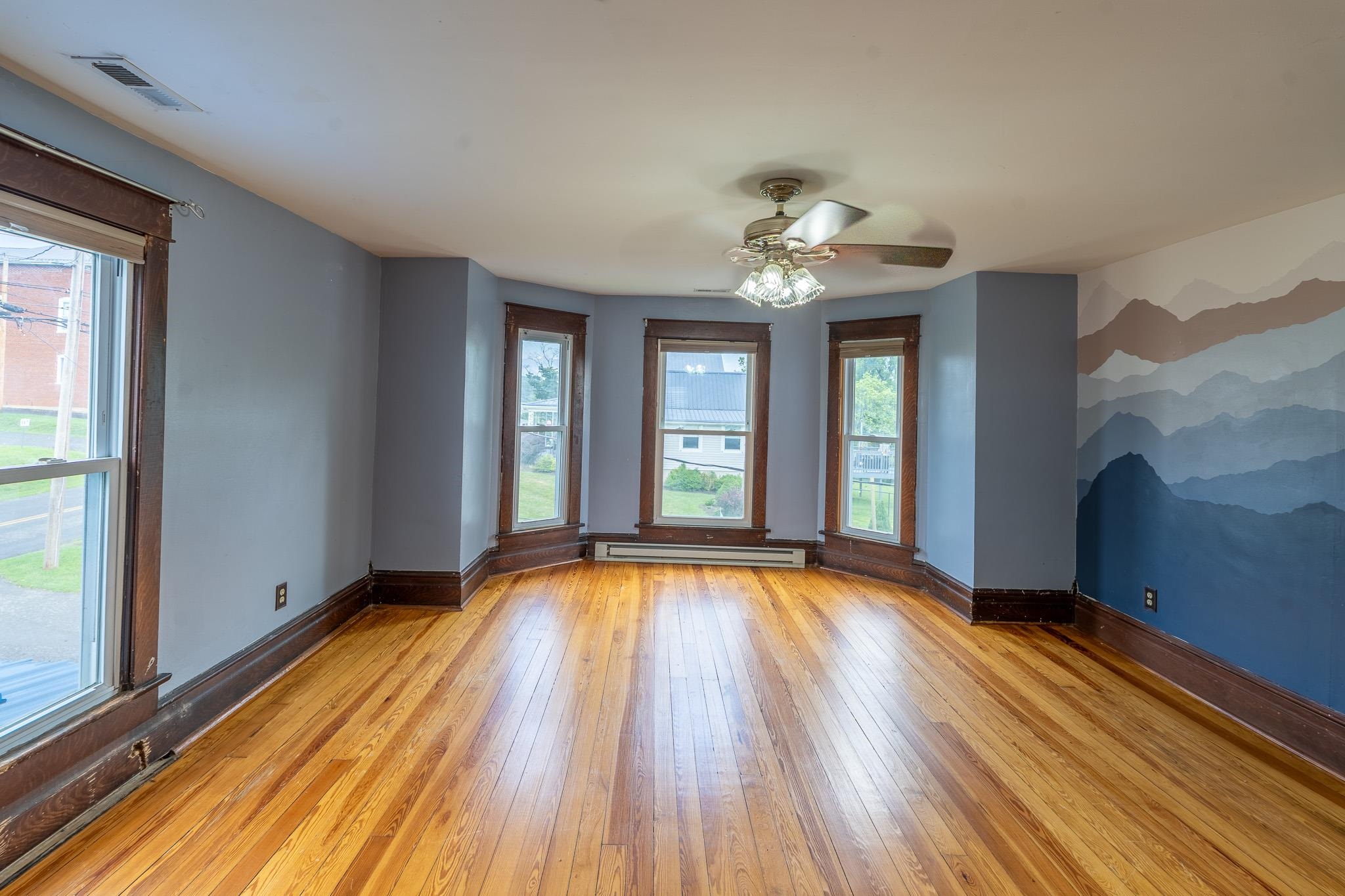 3083 Greenbriar Road Draper VA 24324