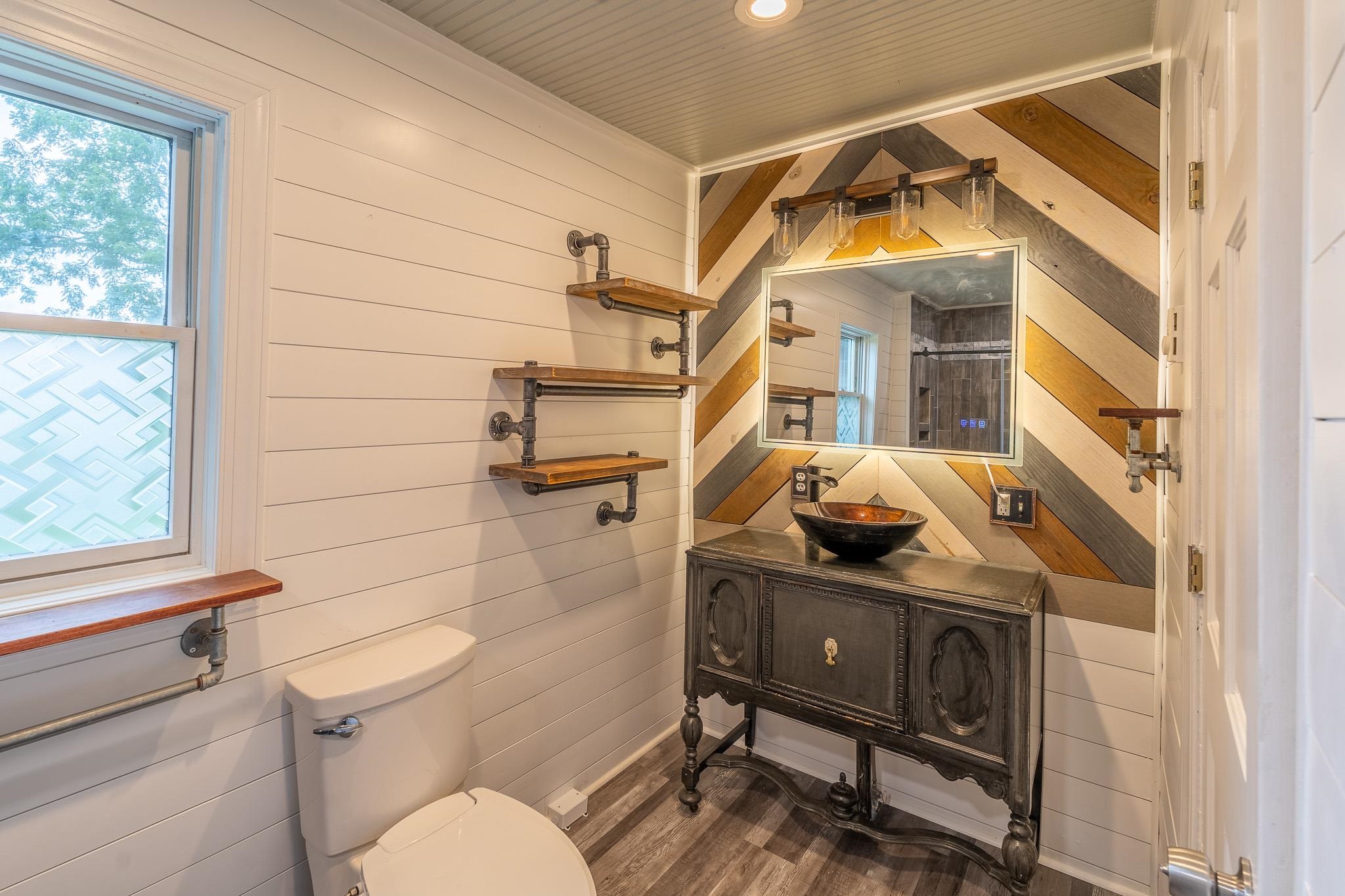 3083 Greenbriar Road Draper VA 24324