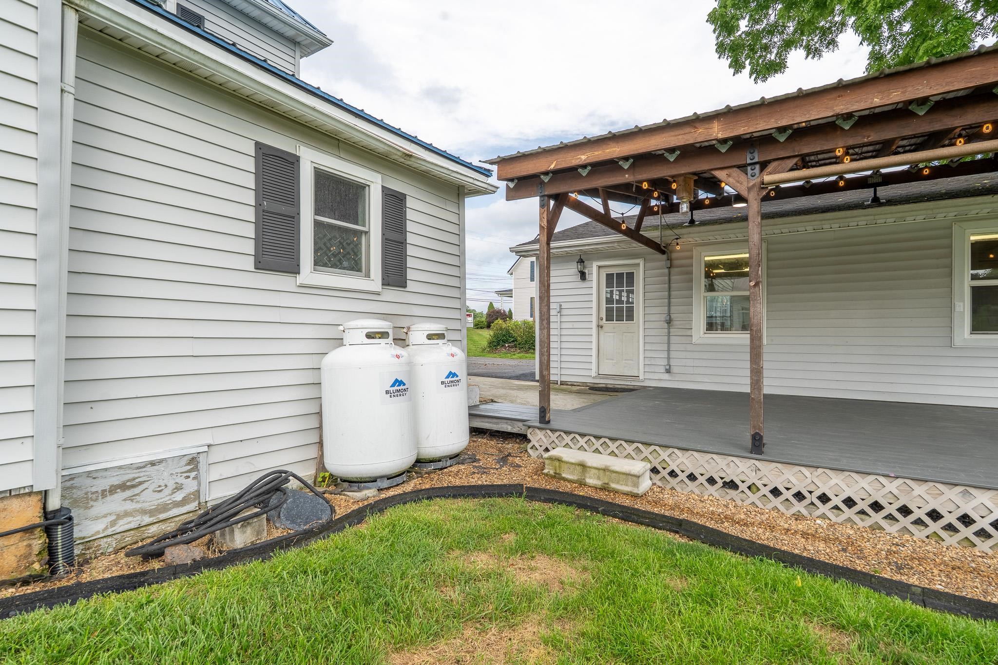 3083 Greenbriar Road Draper VA 24324