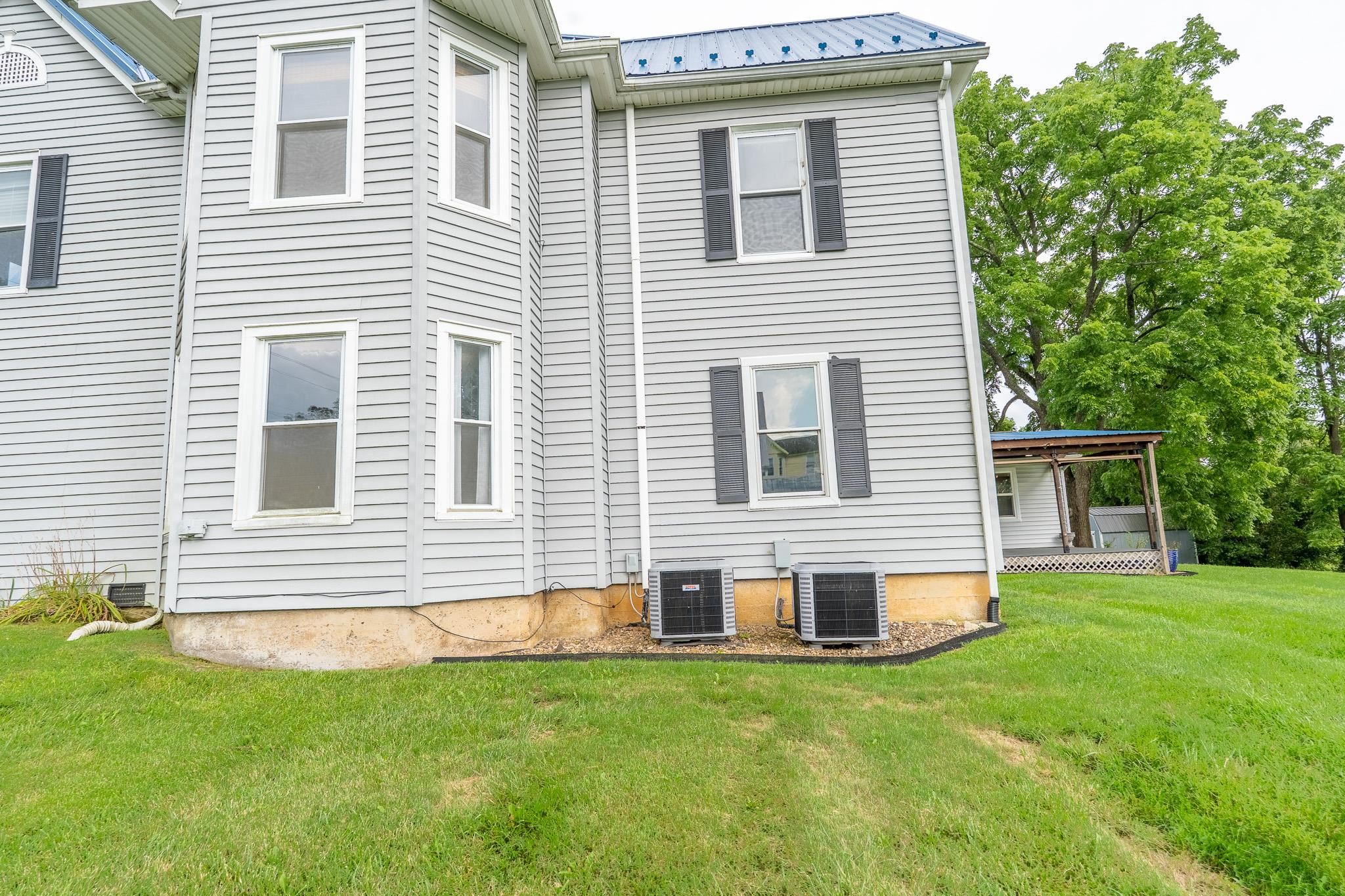 3083 Greenbriar Road Draper VA 24324