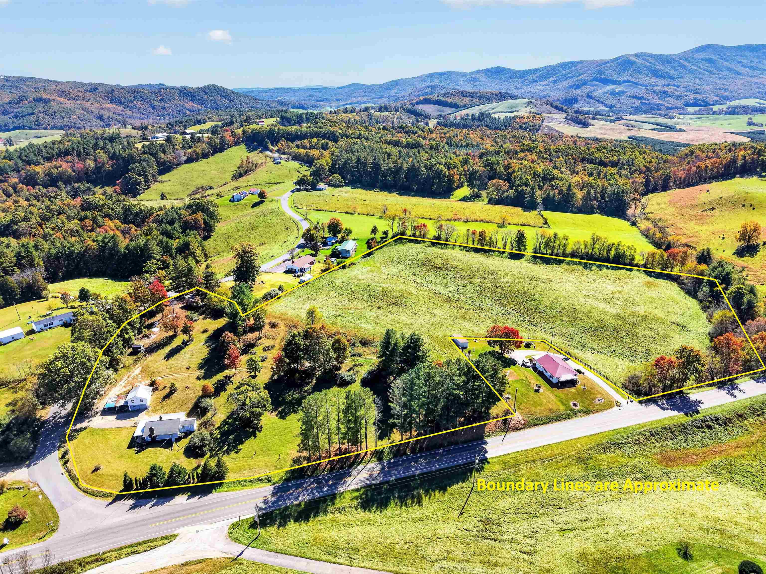 38 Wagon Wheel Road Elk Creek VA 24326