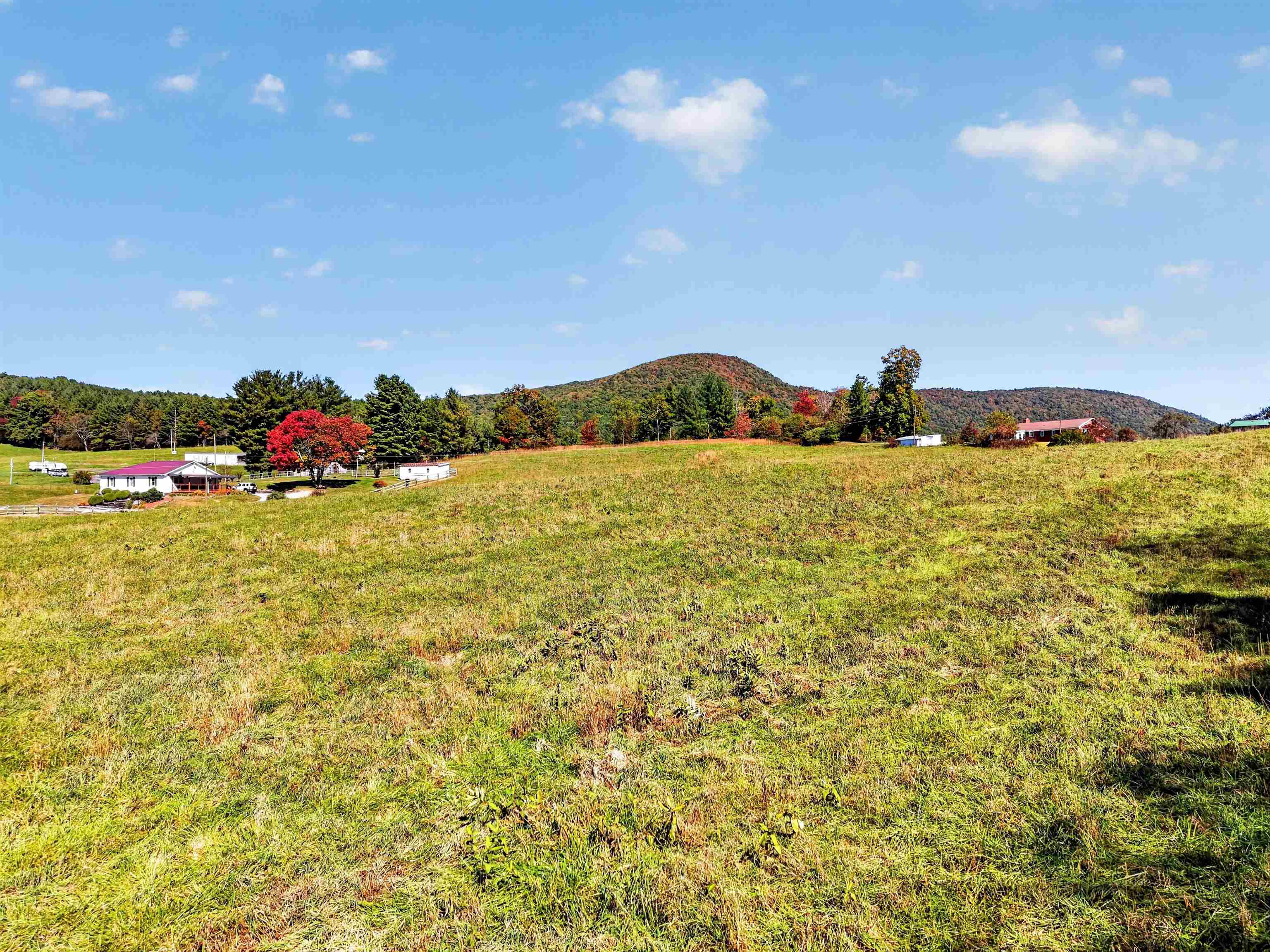 38 Wagon Wheel Road Elk Creek VA 24326