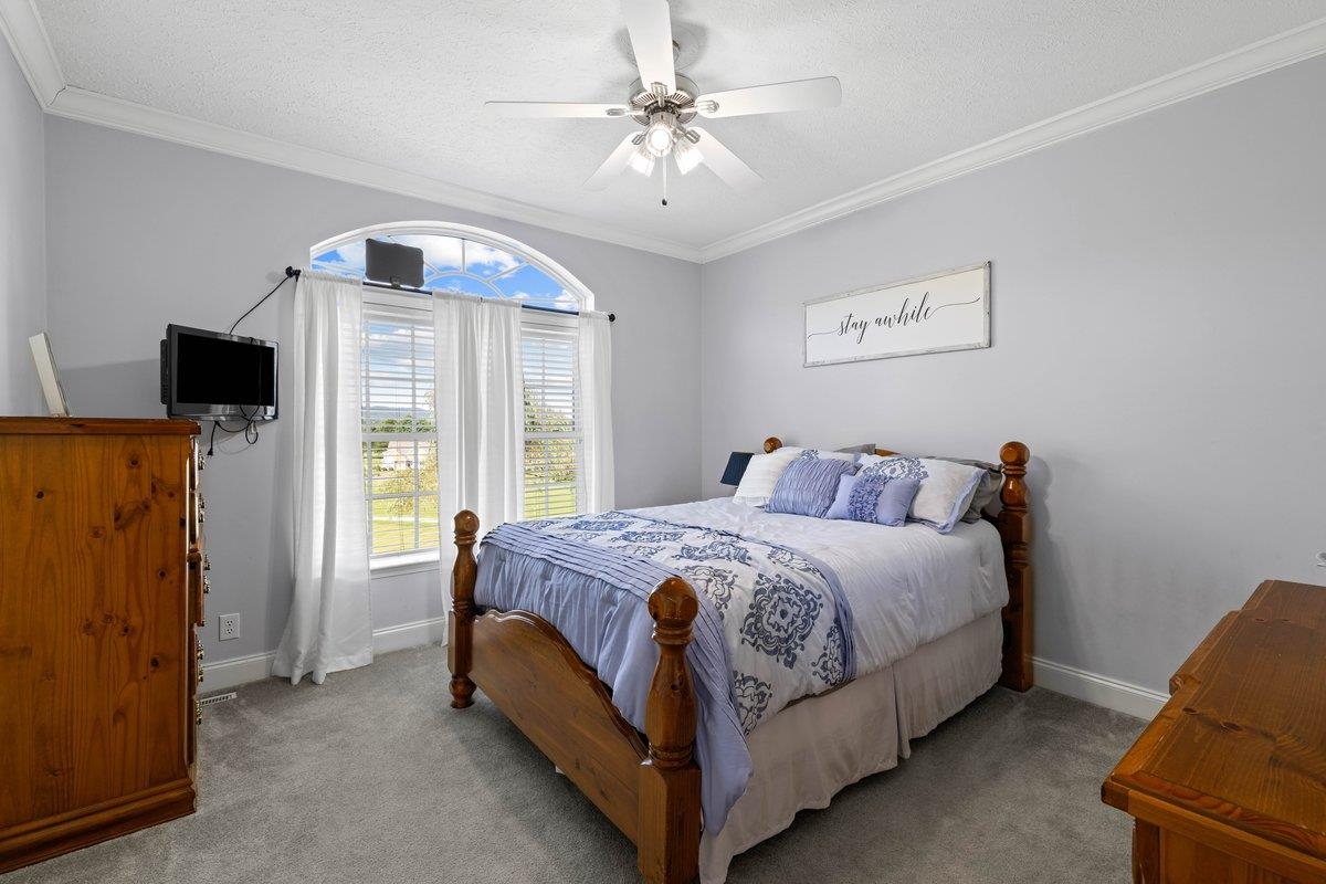 2713 Fairway Drive Draper VA 24324